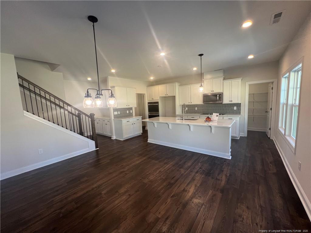 Fayetteville, North Carolina, 28311, United States, 5 Bedrooms Bedrooms, ,3 BathroomsBathrooms,Residential,For Sale,1712007