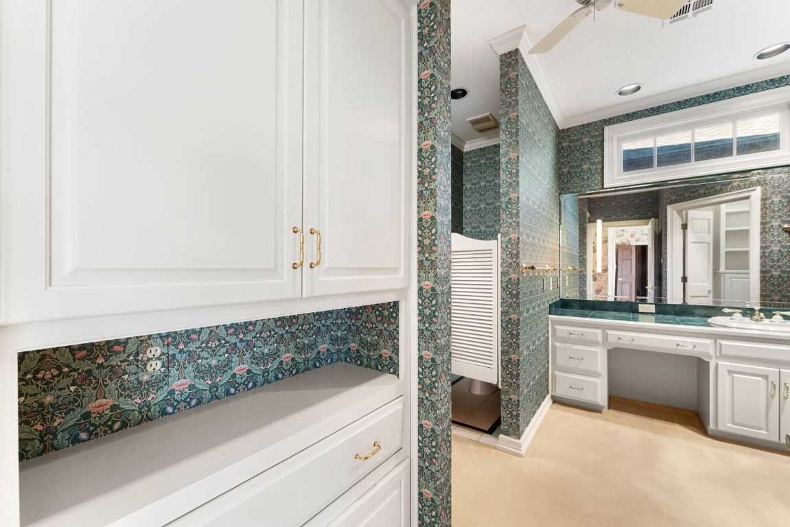 Belton, Texas, 76513, United States, 3 Bedrooms Bedrooms, ,5 BathroomsBathrooms,Residential,For Sale,1883238