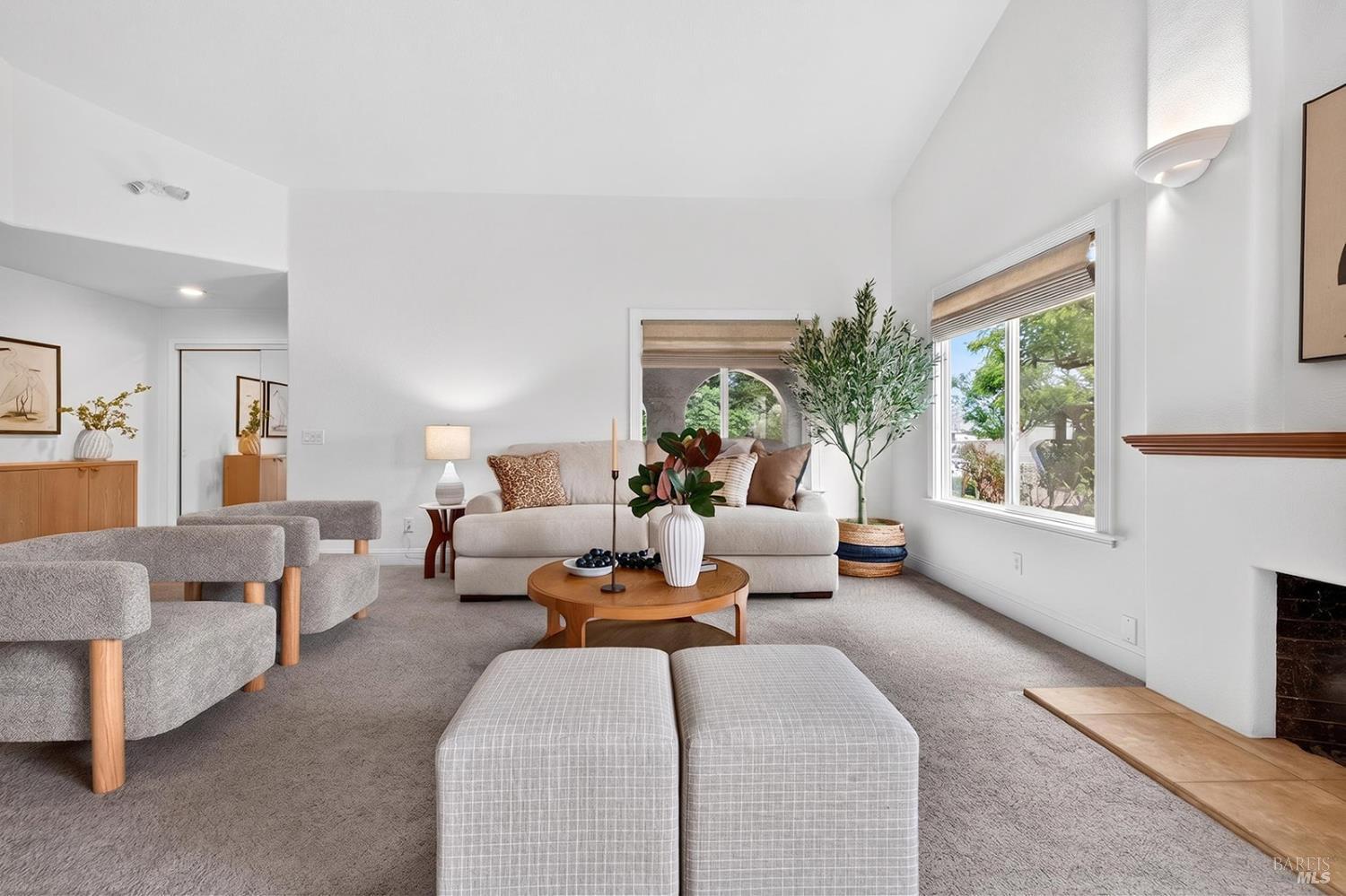 Petaluma, California, 94954, United States, 4 Bedrooms Bedrooms, ,2 BathroomsBathrooms,Residential,For Sale,2048082