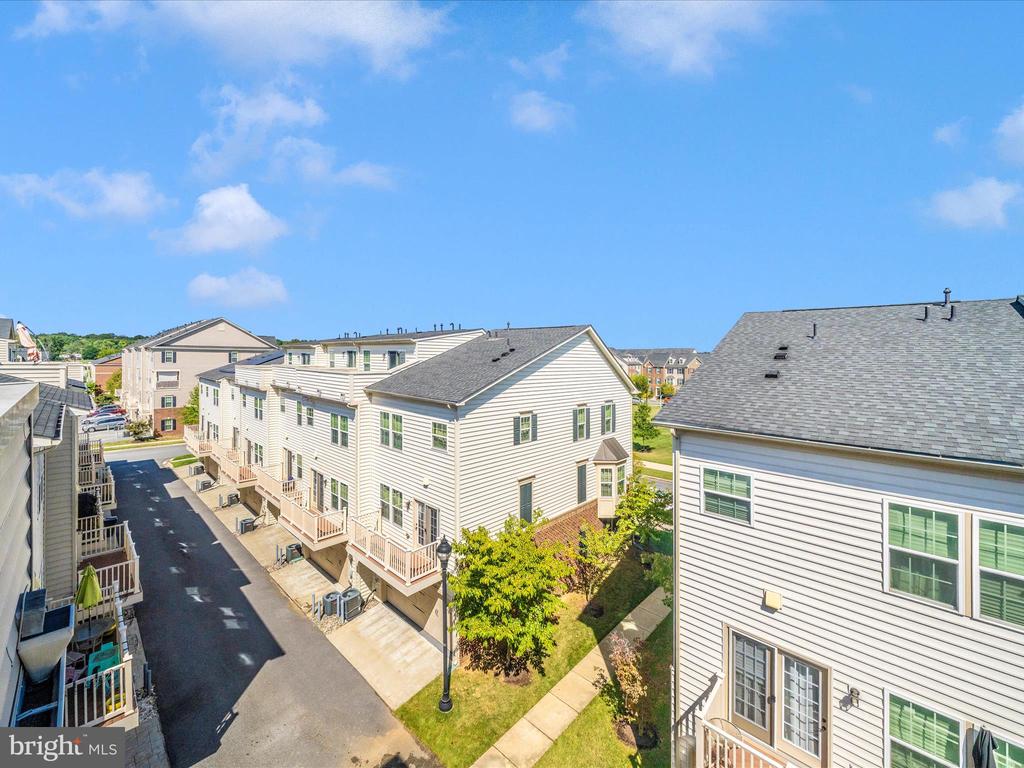 Greenbelt, Maryland, 20770, United States, 3 Bedrooms Bedrooms, ,4 BathroomsBathrooms,Residential,For Sale,2001496