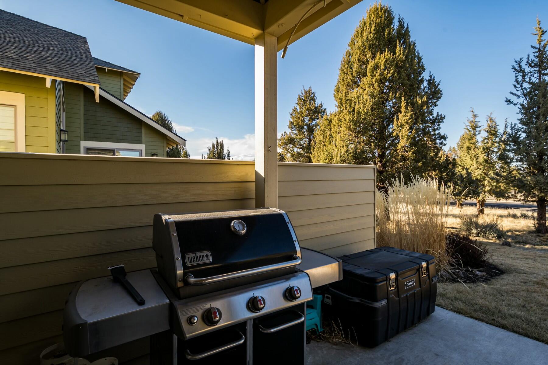 Redmond, Oregon, 97756, United States, 3 Bedrooms Bedrooms, ,2 BathroomsBathrooms,Residential,For Sale,1729232