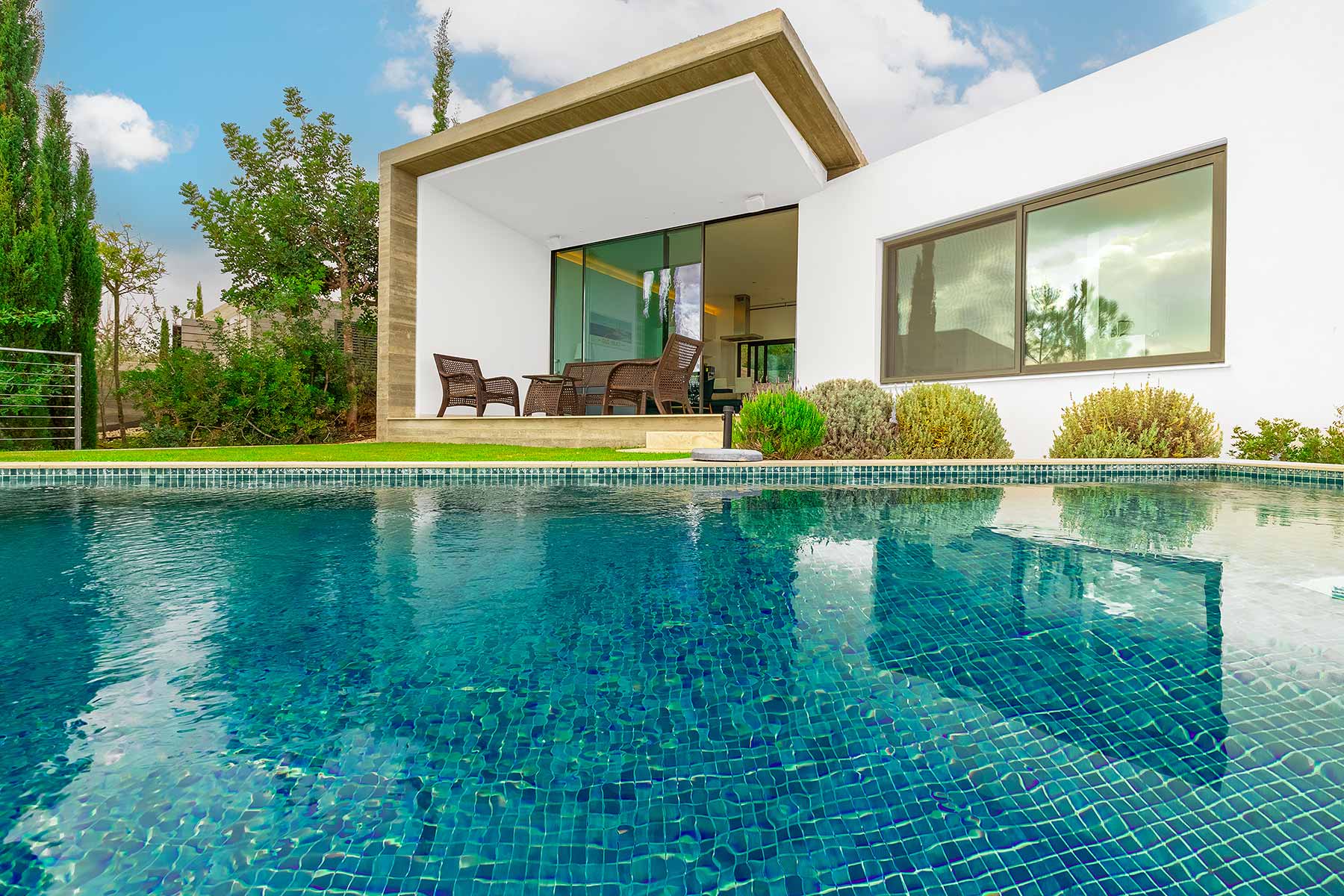  Elegant Bungalo in MInthis with Two Bedrooms and a Studio - 物件實景