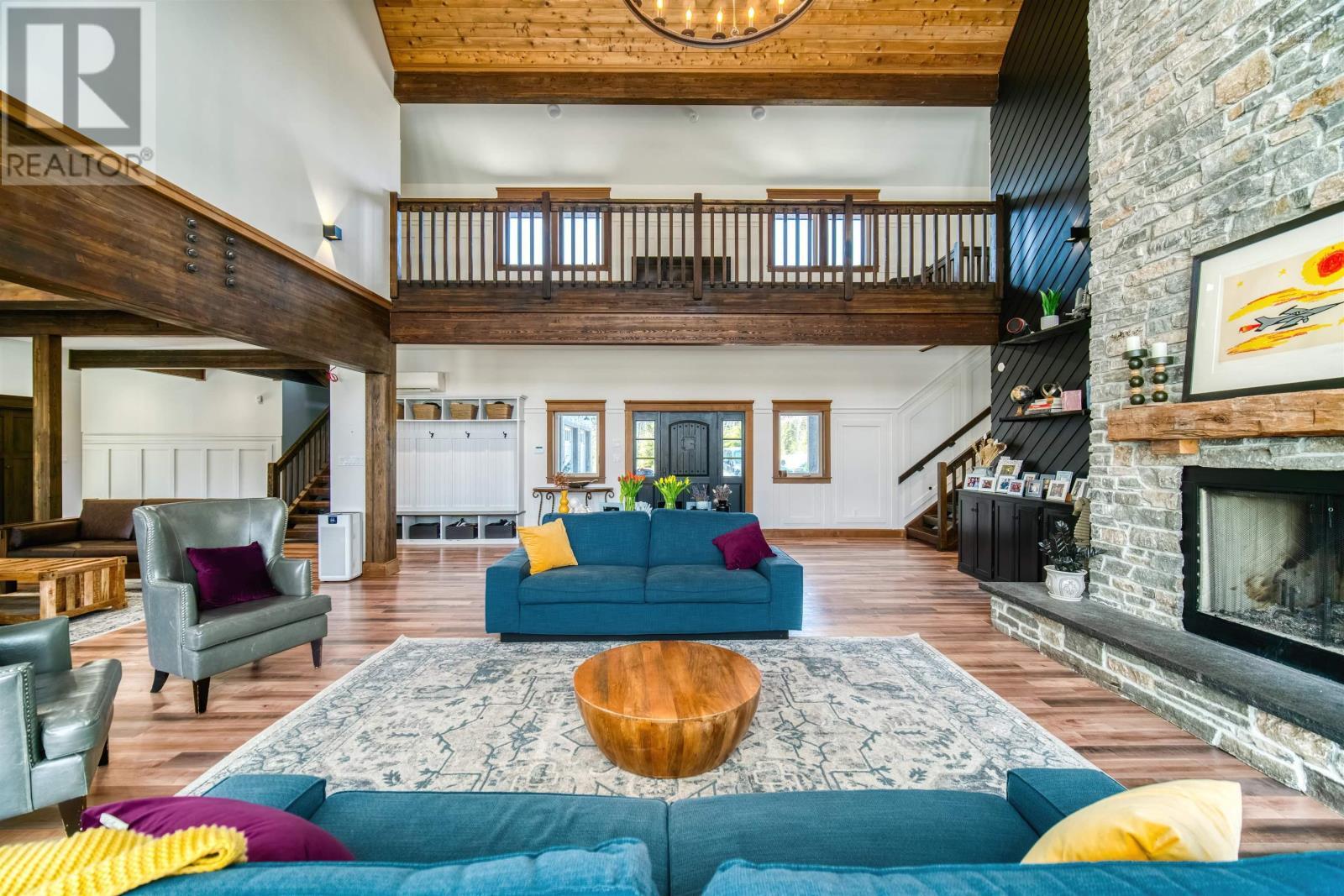 LAKE LOON, Nova Scotia, B2W 6C8, CA, 6 Bedrooms Bedrooms, ,6 BathroomsBathrooms,Residential,For Sale,1836689