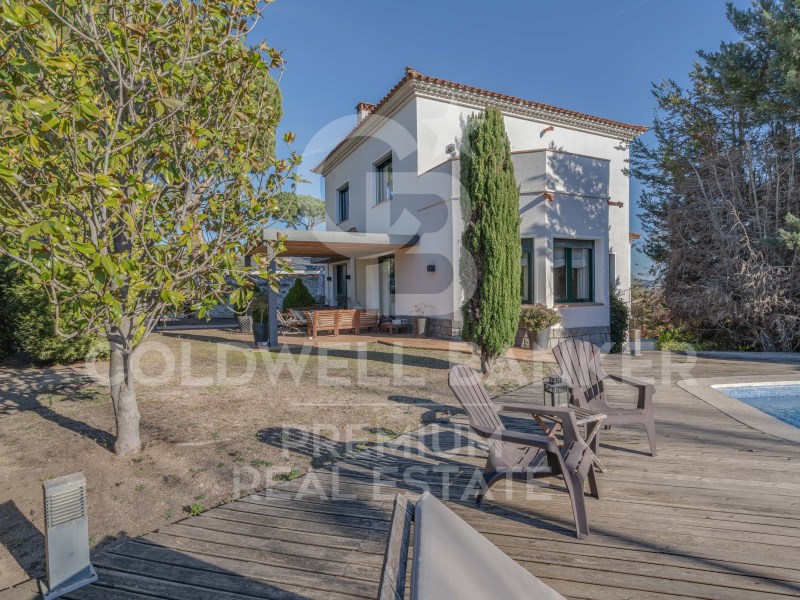 Barcelona, Cerdanyola del Vall?s, Bellaterra Barce, Cerdanyola del Vallès, Catalonia, ES, 3 Bedrooms Bedrooms, ,4 BathroomsBathrooms,Residential,For Sale,Barcelona, Cerdanyola del Vall?s, Bellaterra Barce,1612402