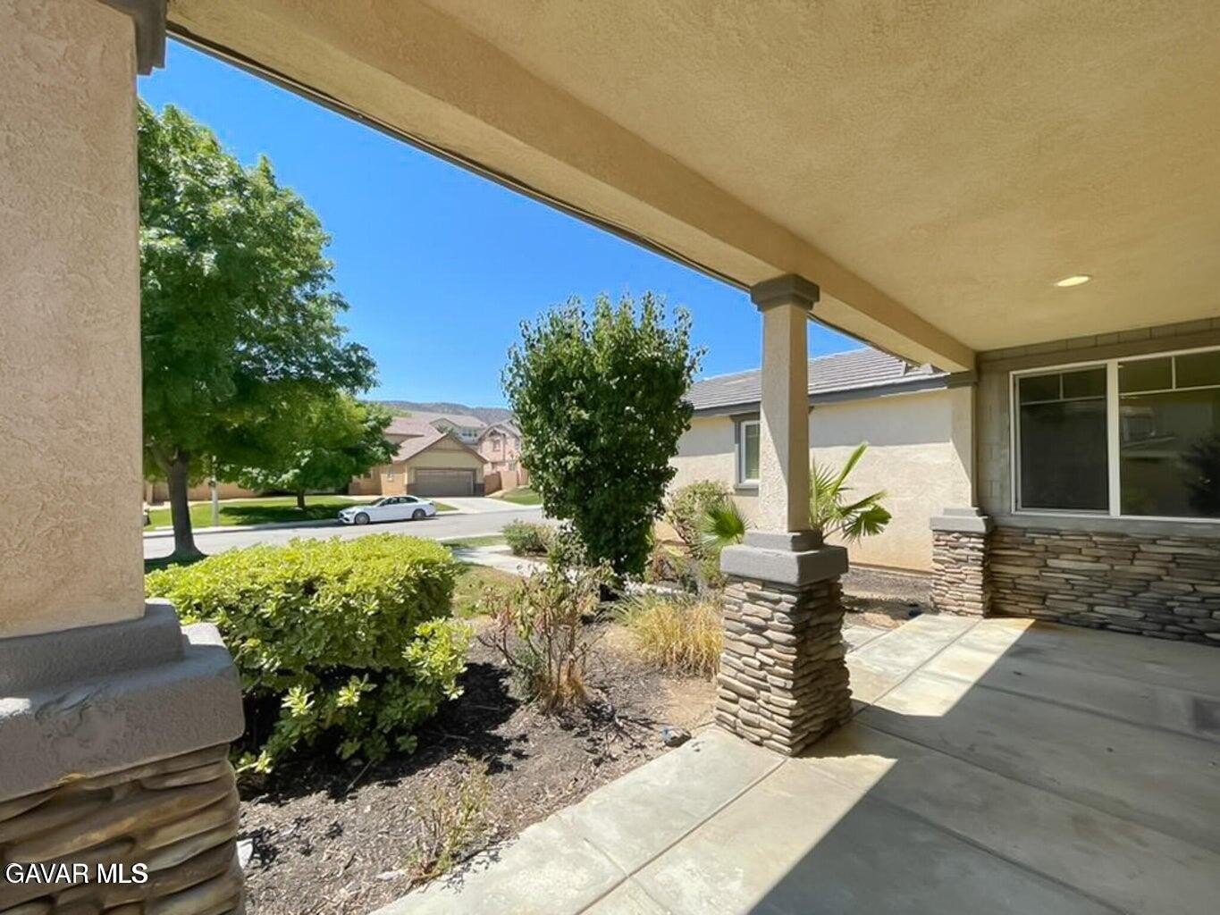 Palmdale, California, 93551, United States, 5 Bedrooms Bedrooms, ,3 BathroomsBathrooms,Residential,For Sale,2049343