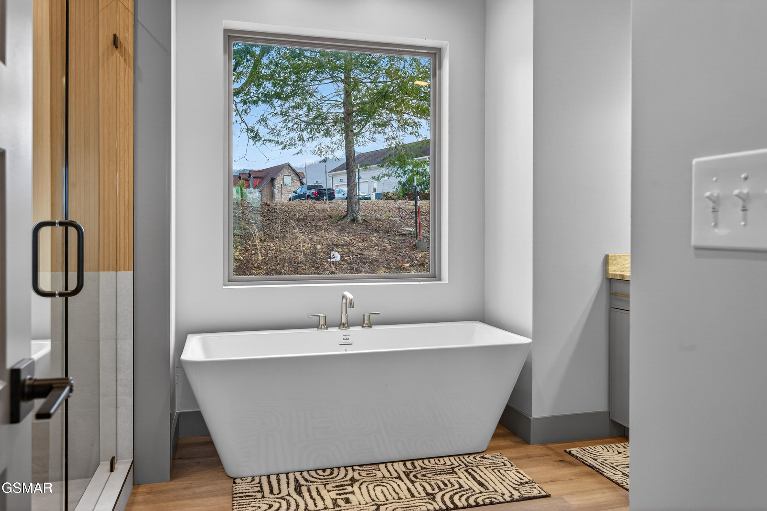 Sevierville, Tennessee, 37862, United States, 5 Bedrooms Bedrooms, ,7 BathroomsBathrooms,Residential,For Sale,2008149