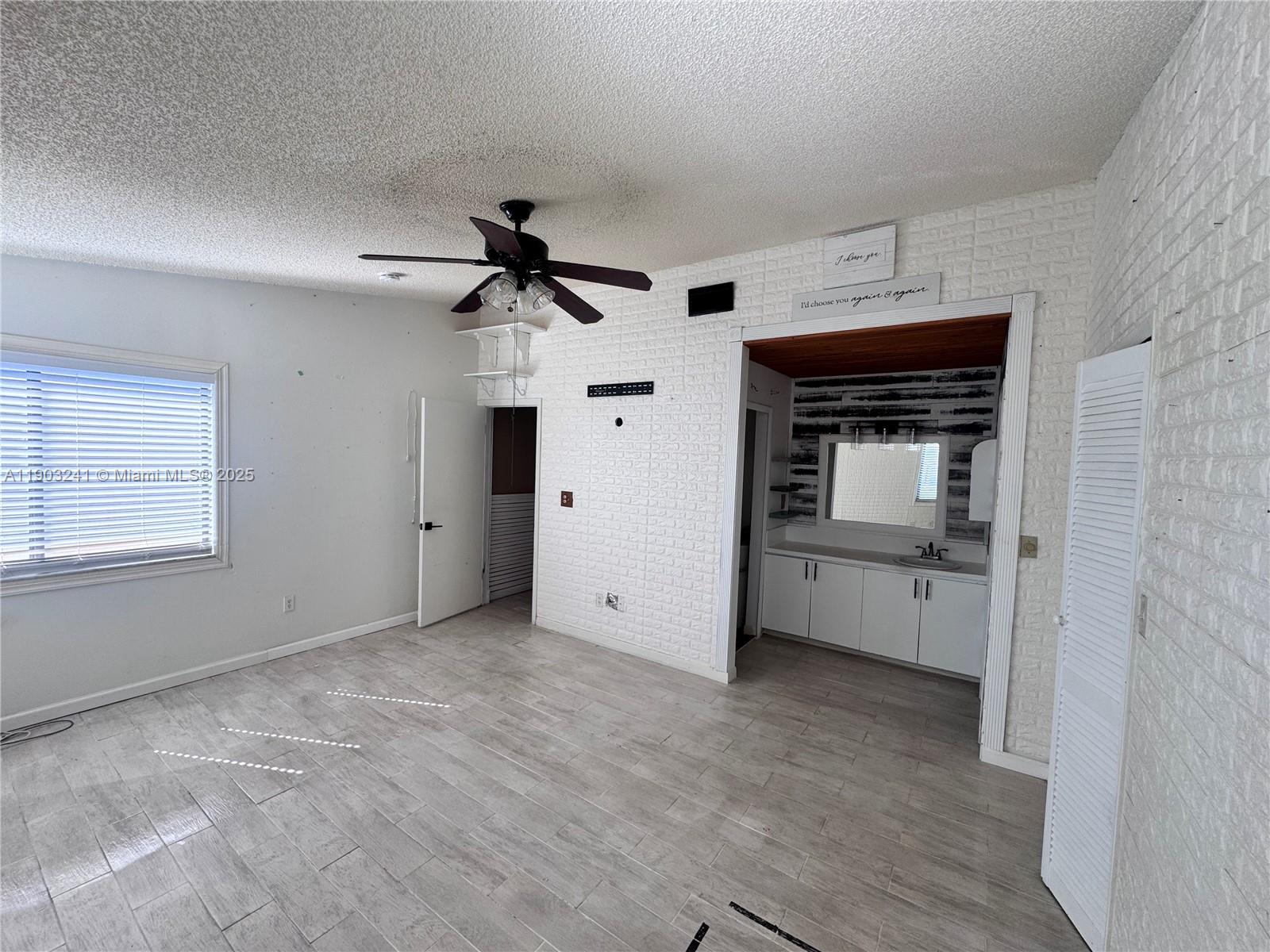 Cutler Bay, Florida, 33190, United States, 3 Bedrooms Bedrooms, ,2 BathroomsBathrooms,Residential,For Sale,1987875