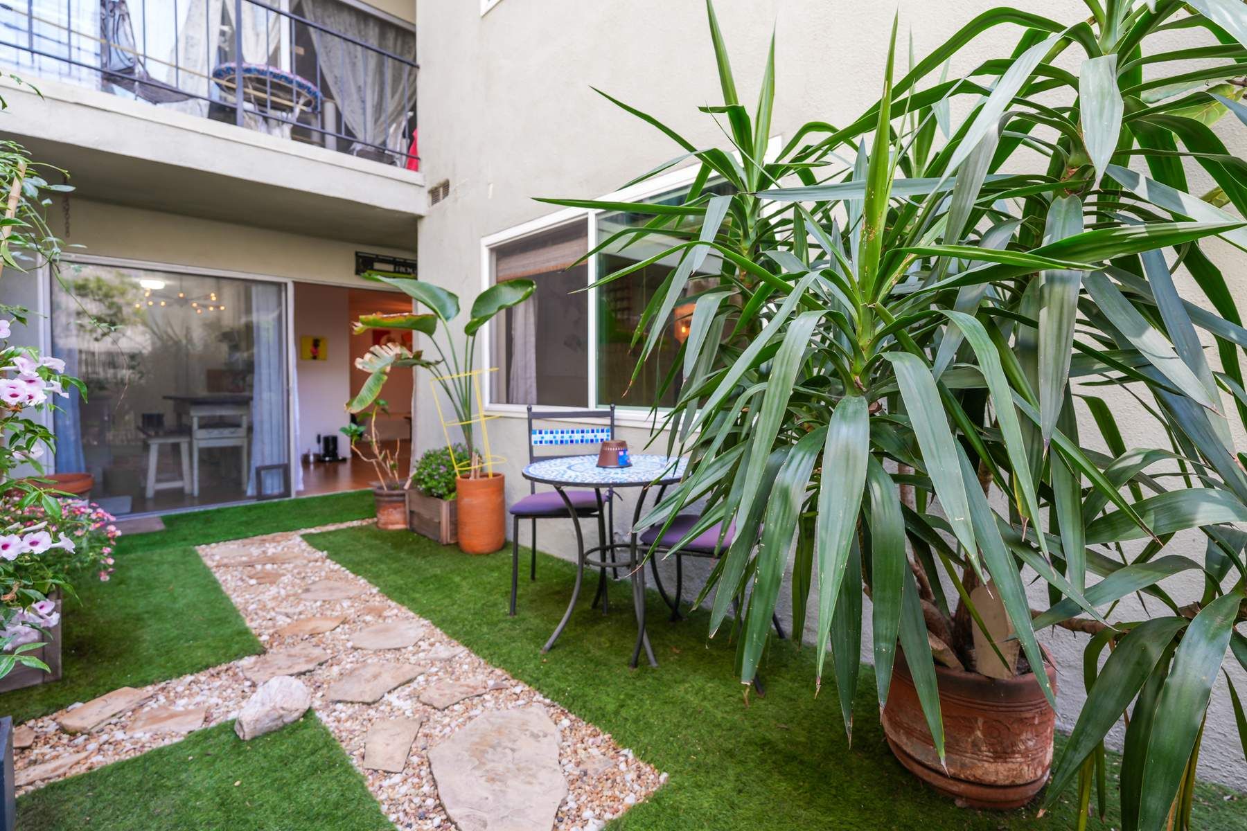  532 North Rossmore Avenue, #108 - 物件實景