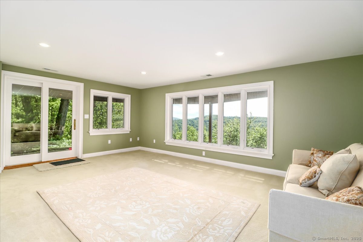 Sherman, Connecticut, 06784, United States, 6 Bedrooms Bedrooms, ,7 BathroomsBathrooms,Residential,For Sale,1828376
