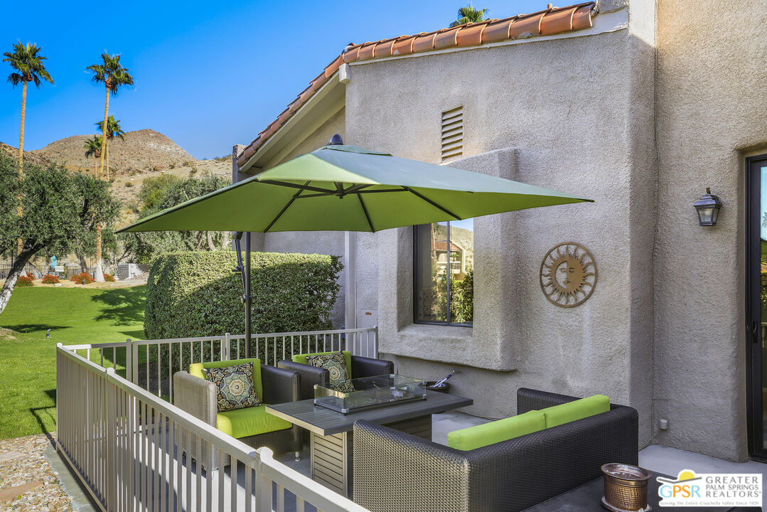 Palm Springs, California, 92264, United States, 2 Bedrooms Bedrooms, ,2 BathroomsBathrooms,Residential,For Sale,1989572