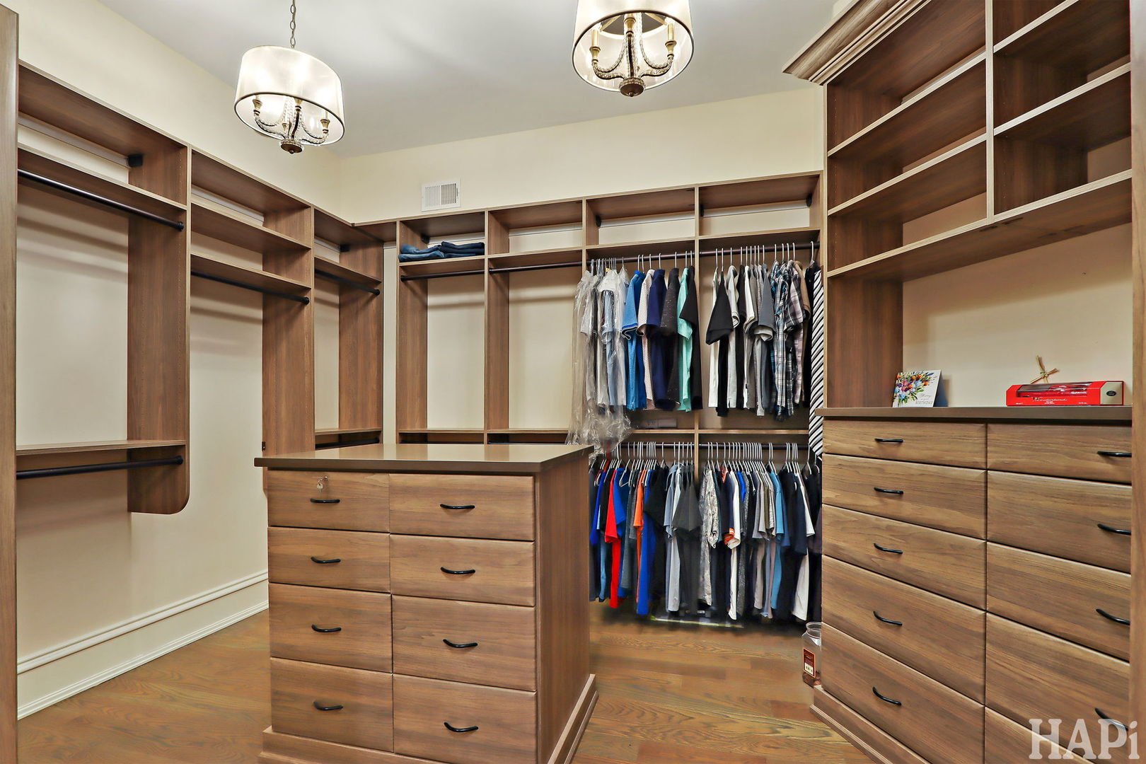 South Barrington, Illinois, 60010, United States, 5 Bedrooms Bedrooms, ,6 BathroomsBathrooms,Residential,For Sale,1947968