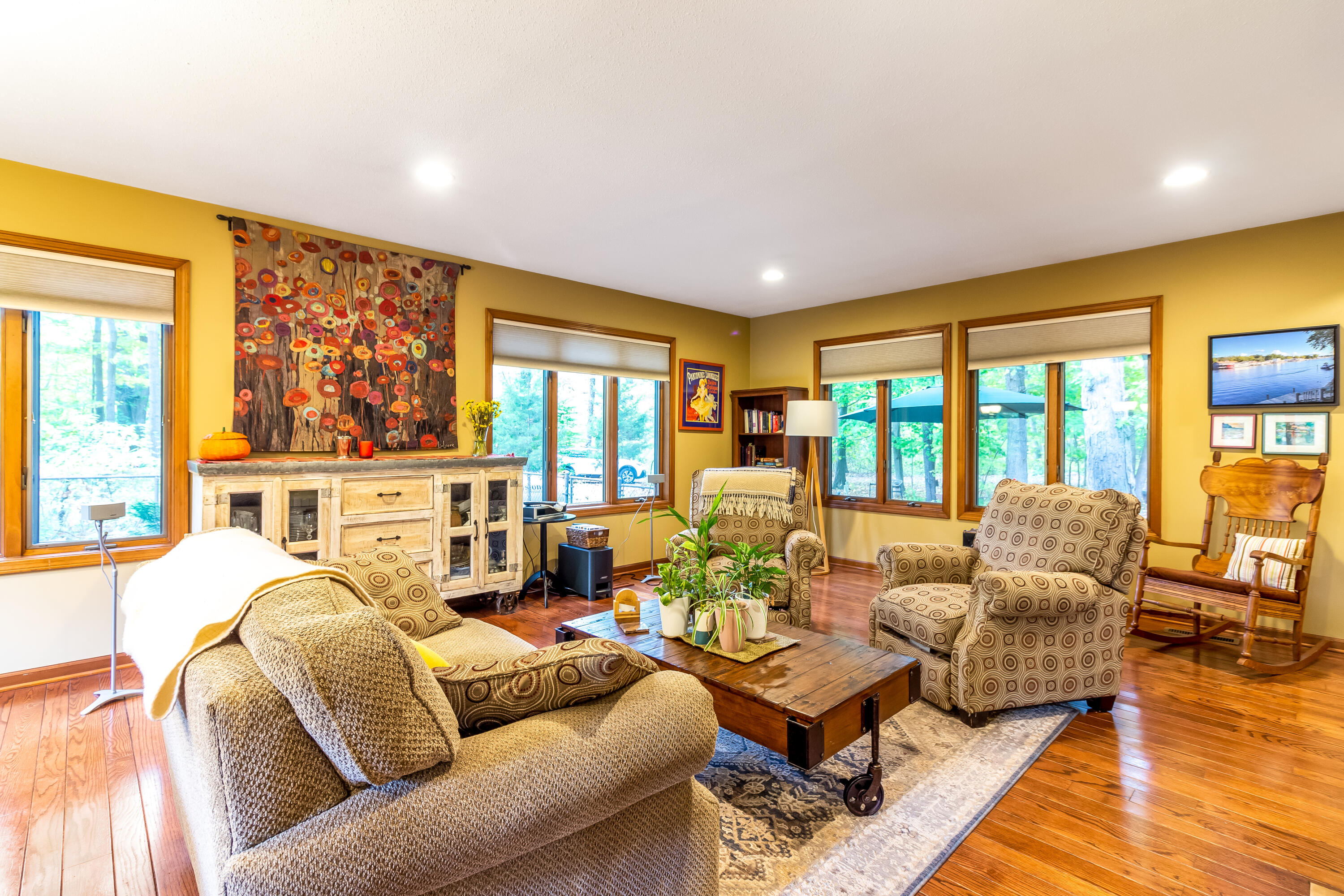 Fennville, Michigan, 49408, United States, 3 Bedrooms Bedrooms, ,3 BathroomsBathrooms,Residential,For Sale,1974475