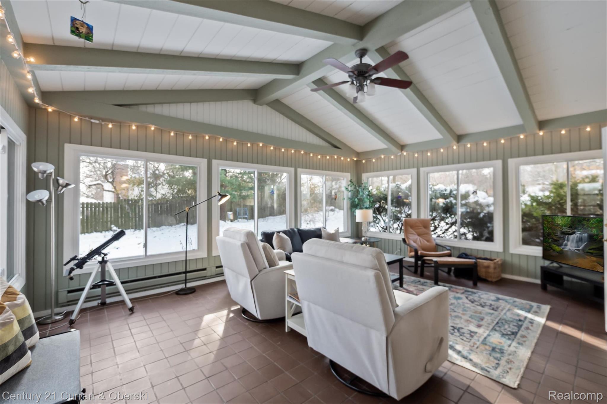 Northville, Michigan, 48167, United States, 5 Bedrooms Bedrooms, ,3 BathroomsBathrooms,Residential,For Sale,2009977