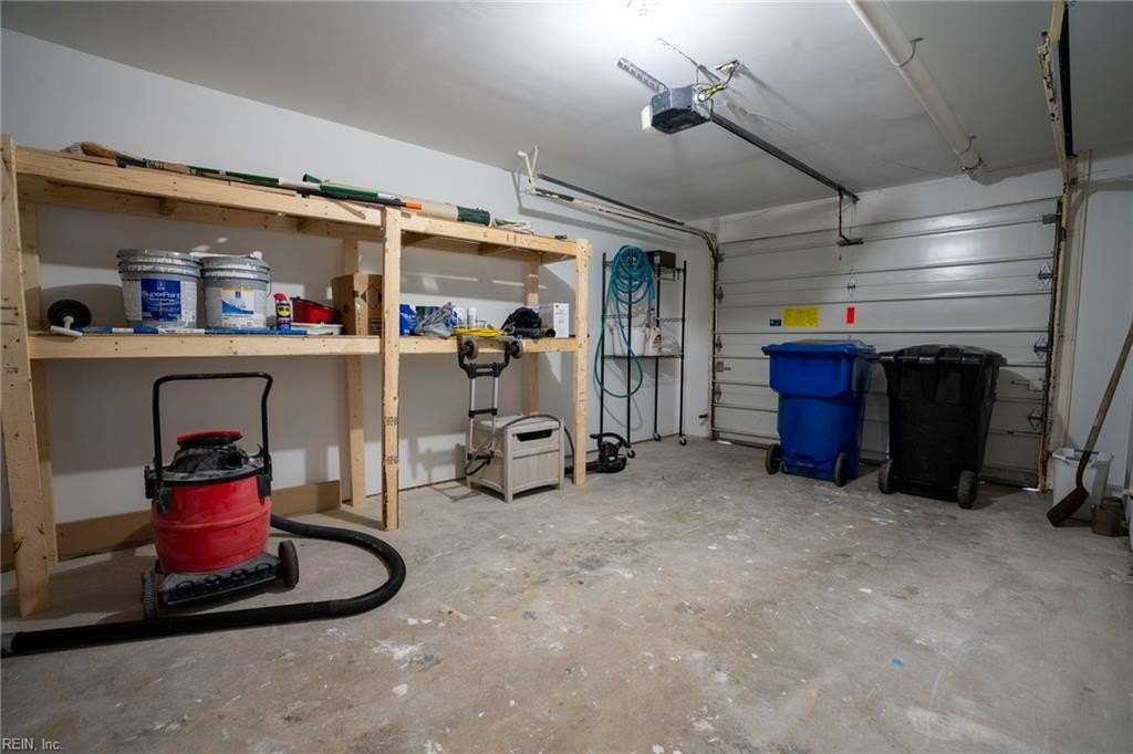 Virginia Beach, Virginia, 23455, United States, 3 Bedrooms Bedrooms, ,4 BathroomsBathrooms,Residential,For Sale,1921851
