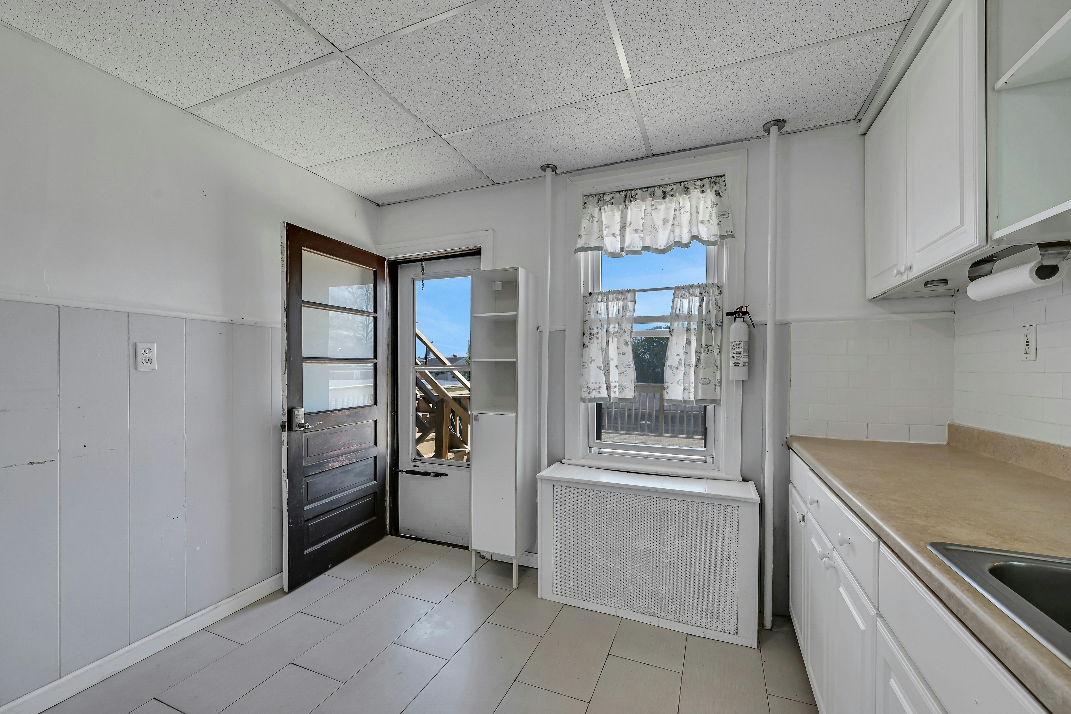  349 Undercliff Avenue, Edgewater, NJ 07020 - 物件實景