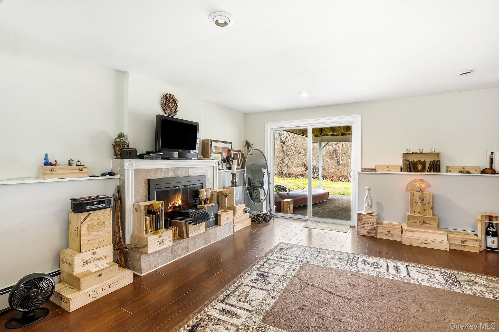 Carmel, New York, 10512, United States, 3 Bedrooms Bedrooms, ,2 BathroomsBathrooms,Residential,For Sale,2000581