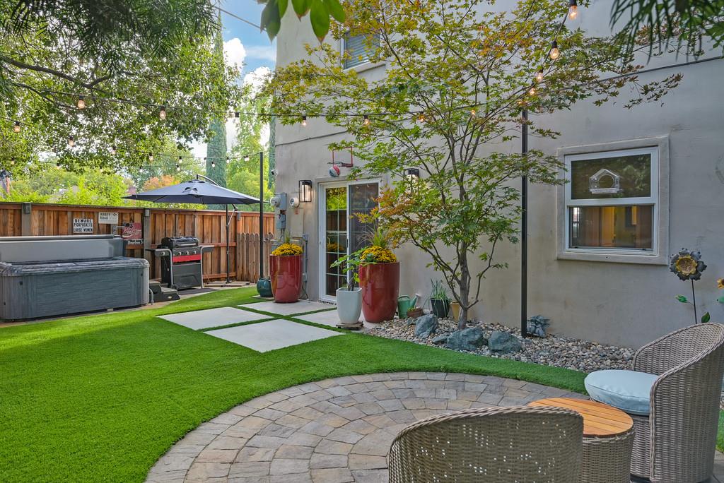 Sacramento, California, 95818, United States, 3 Bedrooms Bedrooms, ,3 BathroomsBathrooms,Residential,For Sale,1954862