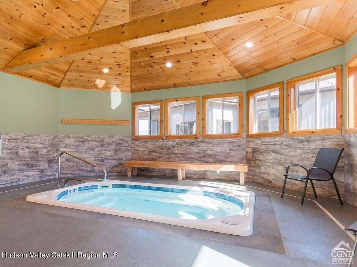 Windham, New York, 12496, United States, 2 Bedrooms Bedrooms, ,2 BathroomsBathrooms,Residential,For Sale,1898510