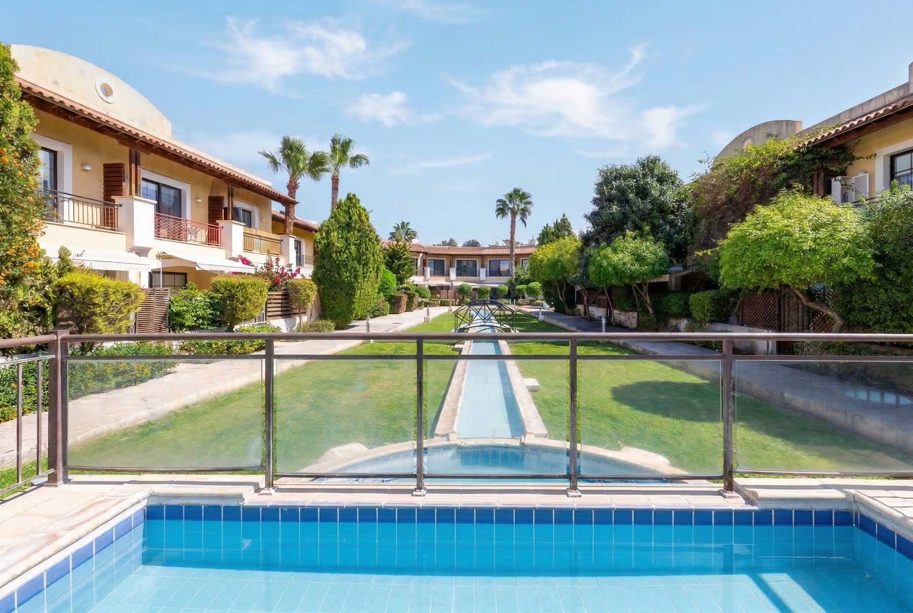  4 Bedroom Townhouse with Private Garden in Germasogeia, Limassol - 物件實景