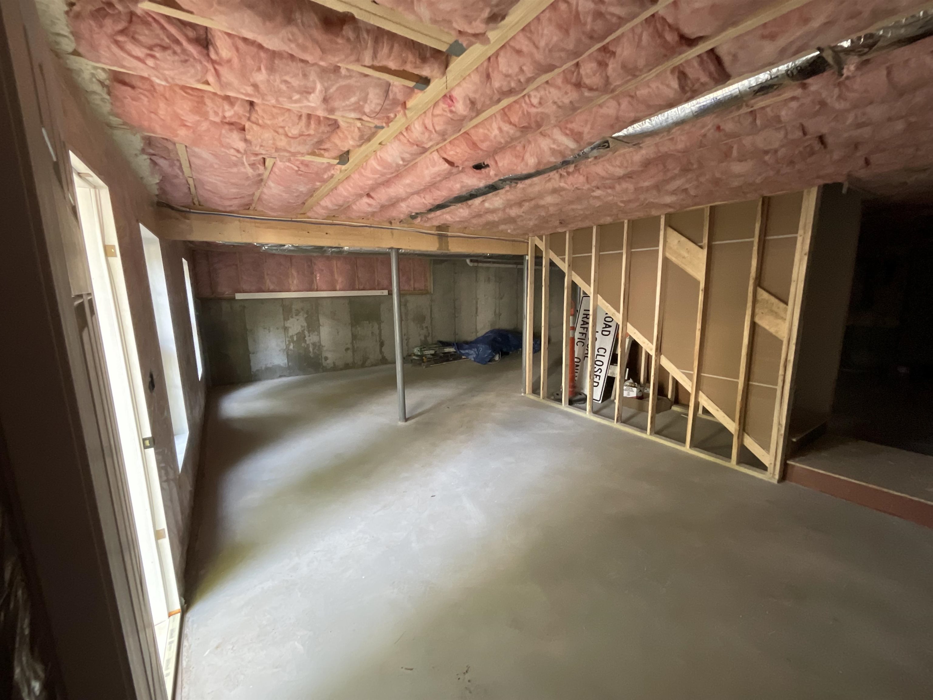 Manchester, New Hampshire, 03102, United States, 4 Bedrooms Bedrooms, ,3 BathroomsBathrooms,Residential,For Sale,1901440