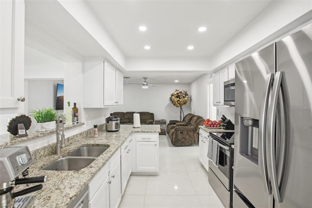 St Petersburg, Florida, 33710, United States, 3 Bedrooms Bedrooms, ,2 BathroomsBathrooms,Residential,For Sale,1849004