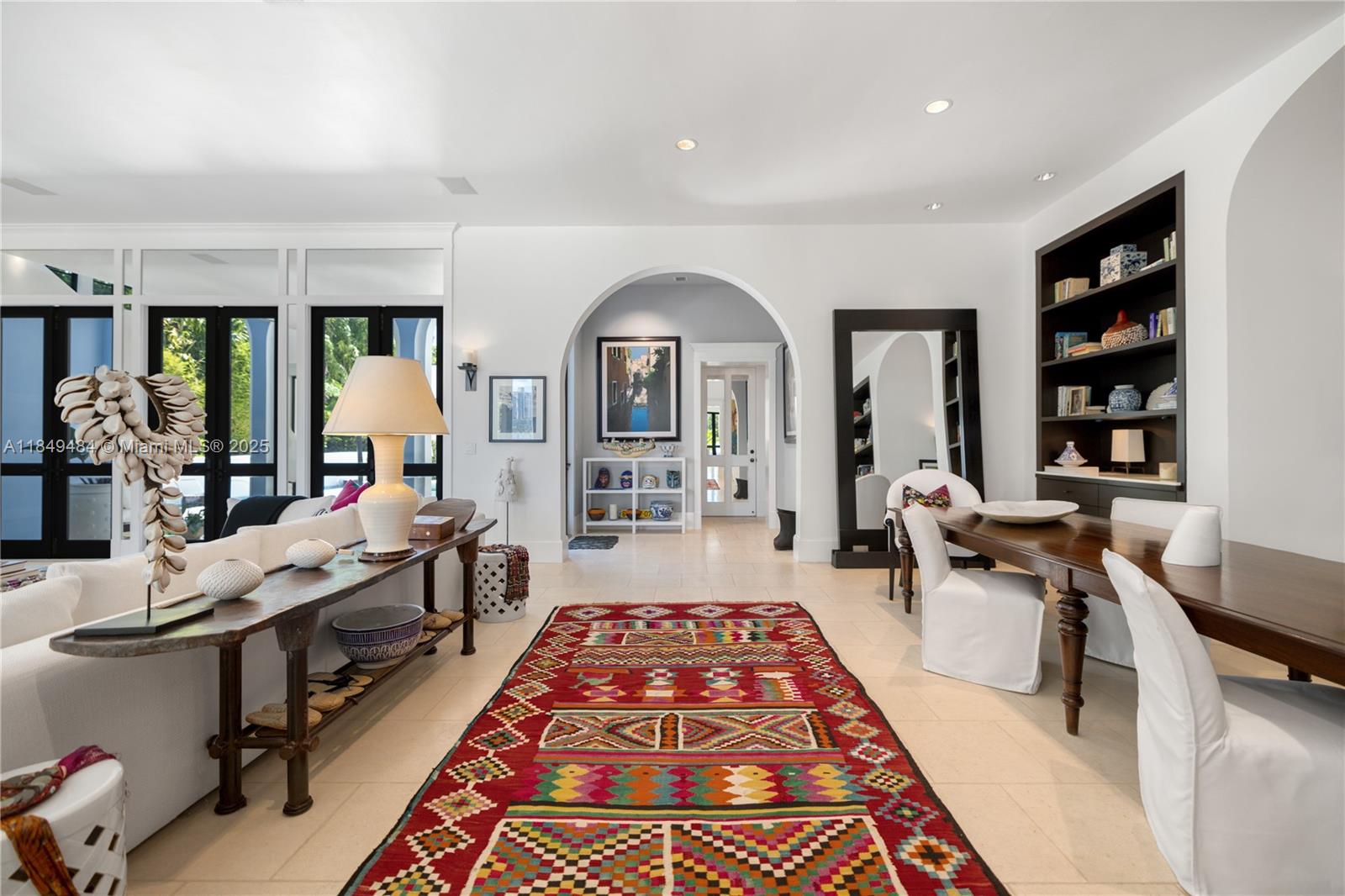 Miami Beach, Florida, 33140, United States, 6 Bedrooms Bedrooms, ,7 BathroomsBathrooms,Residential,For Sale,1927526