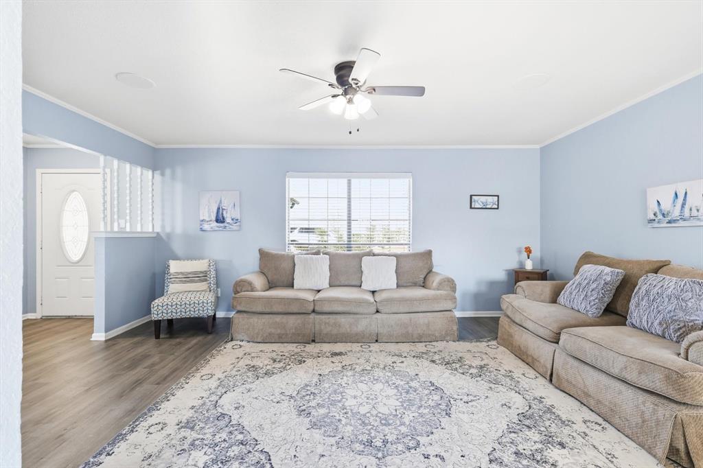 Sanger, Texas, 76266, United States, 3 Bedrooms Bedrooms, ,2 BathroomsBathrooms,Residential,For Sale,1995373