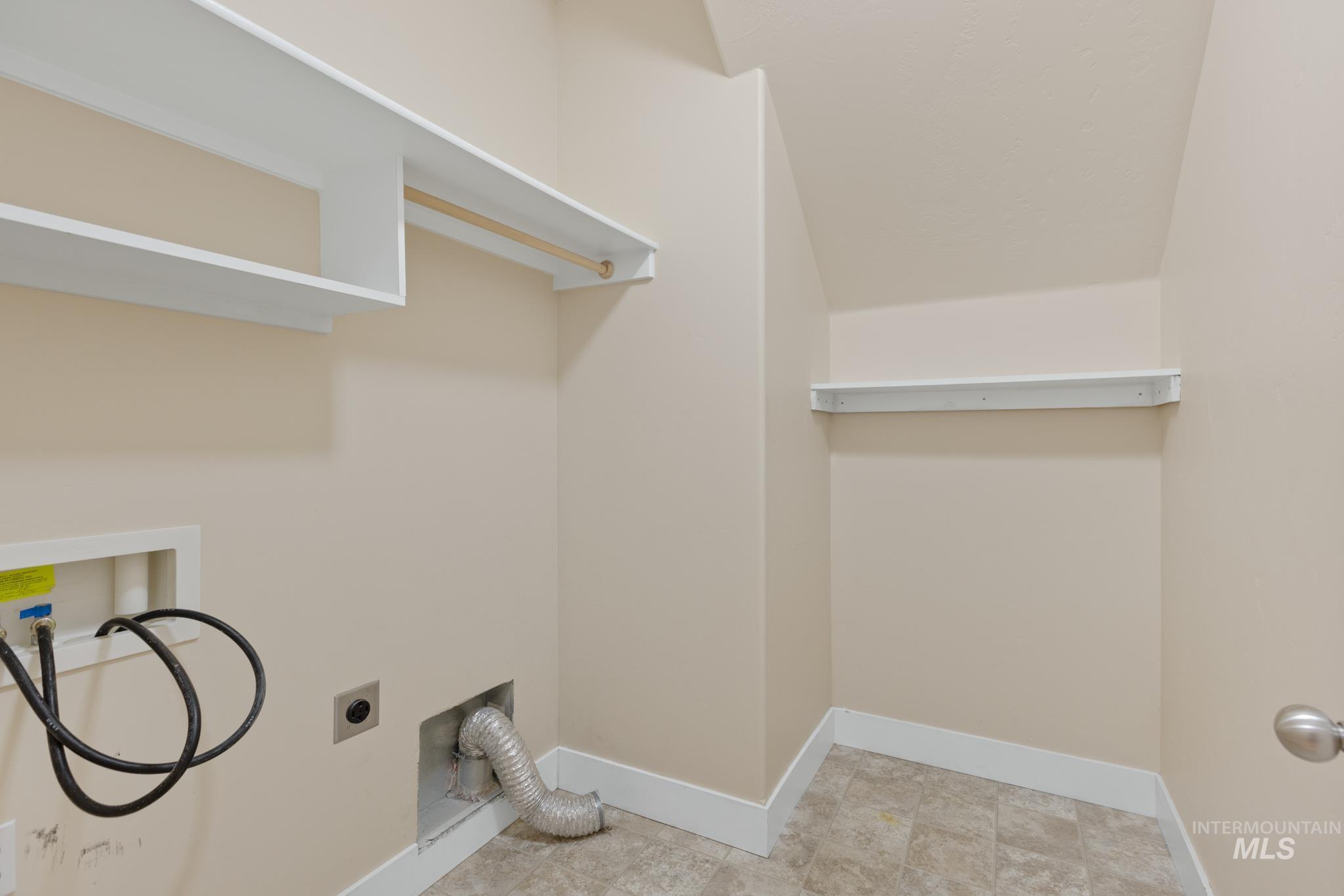Meridian, Idaho, 83646, United States, 3 Bedrooms Bedrooms, ,Residential,For Sale,1926197