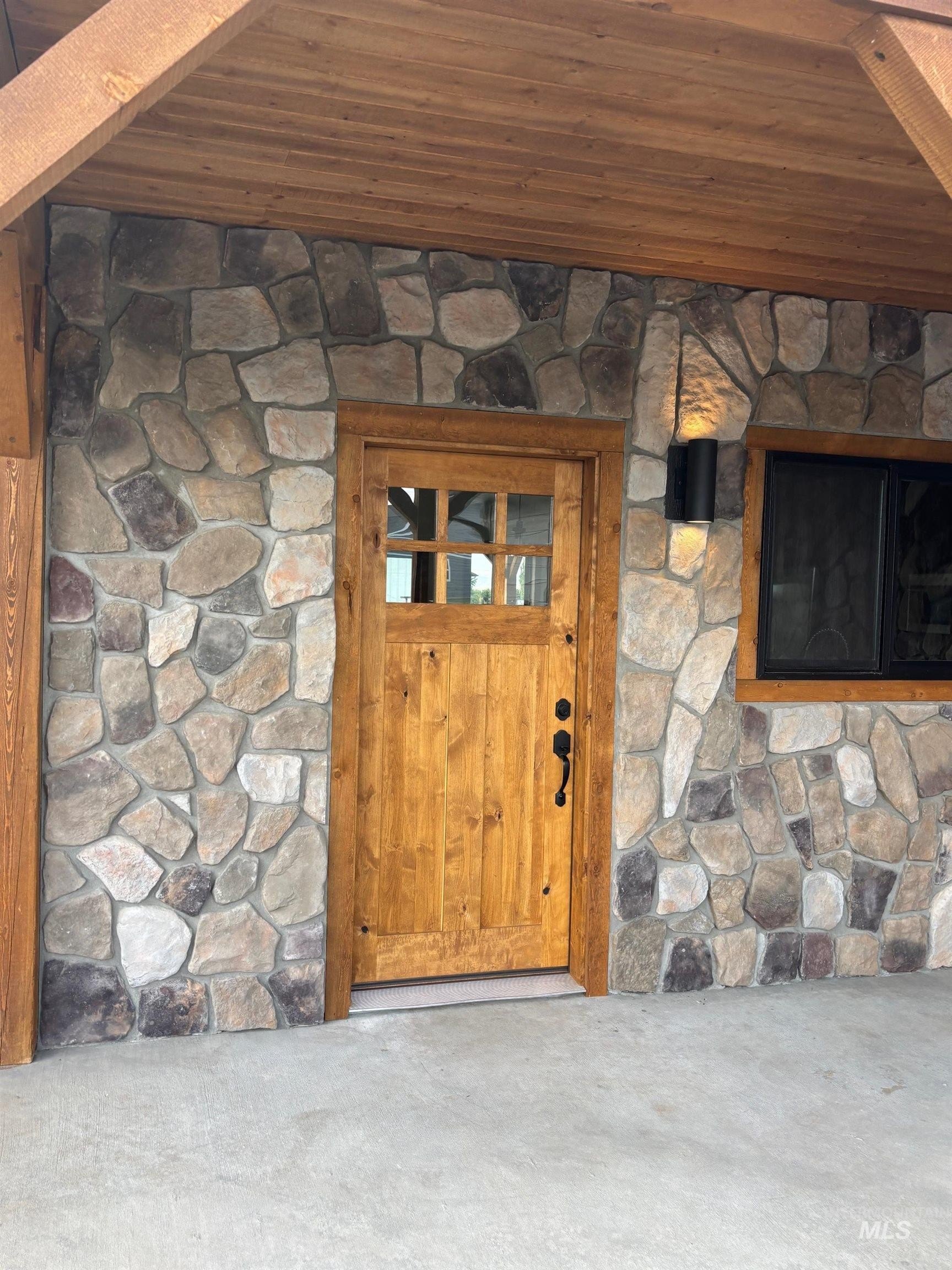 Lewiston, Idaho, 83501, United States, 3 Bedrooms Bedrooms, ,3 BathroomsBathrooms,Residential,For Sale,1980195