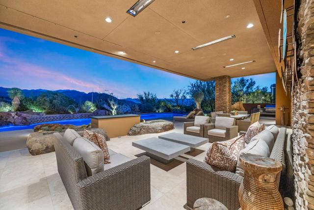 Indian Wells, California, 92210, United States, 5 Bedrooms Bedrooms, ,5 BathroomsBathrooms,Residential,For Sale,1984513