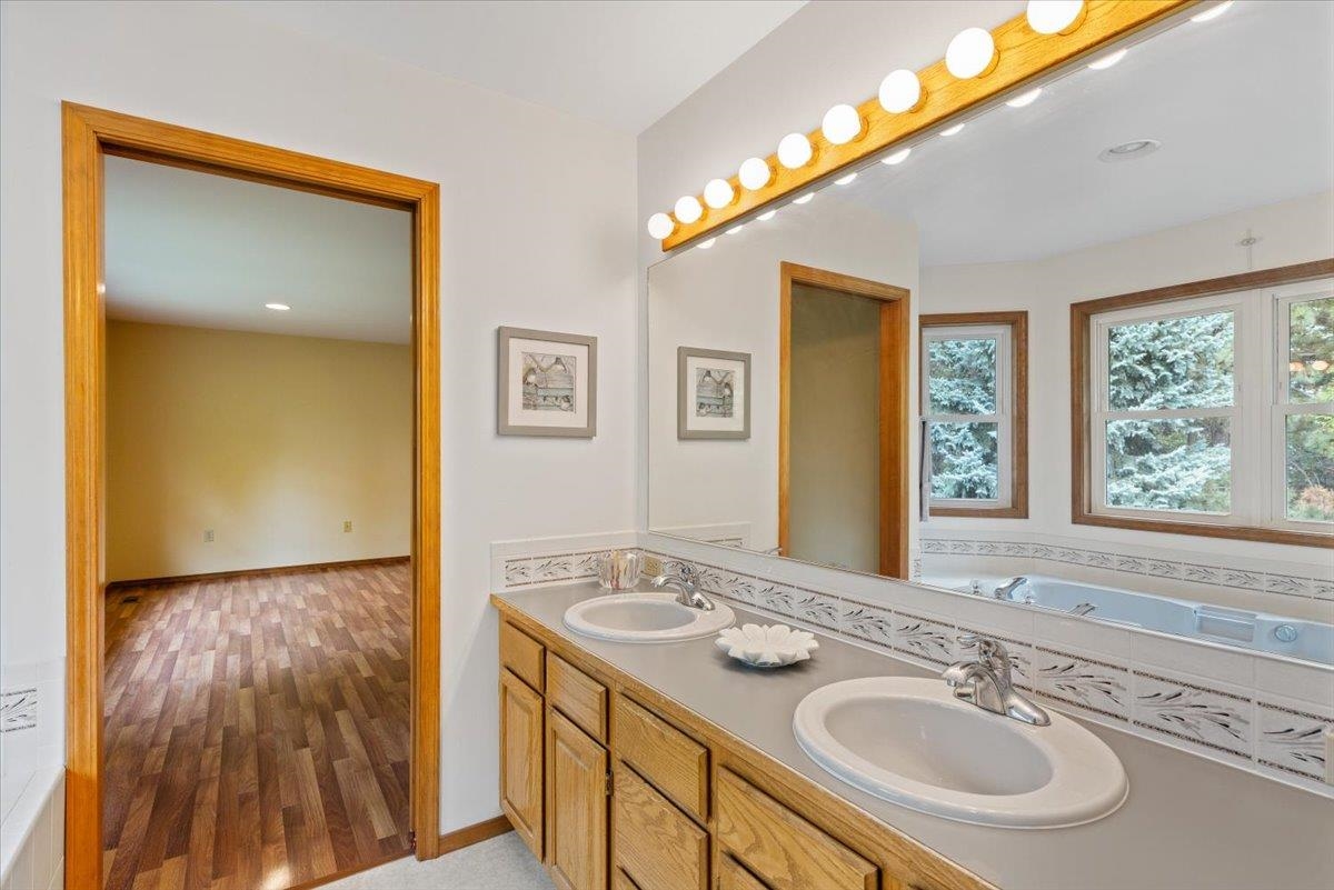 Spokane, Washington, 99223, United States, 4 Bedrooms Bedrooms, ,3 BathroomsBathrooms,Residential,For Sale,1950808
