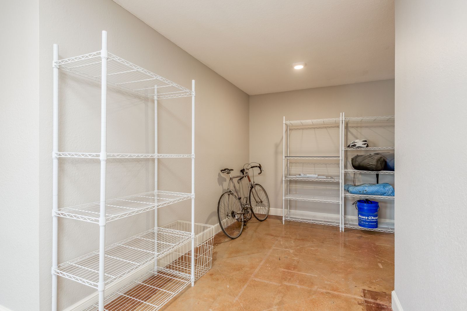 Clearwater, Florida, 33767, United States, 5 Bedrooms Bedrooms, ,5 BathroomsBathrooms,Residential,For Sale,1984474