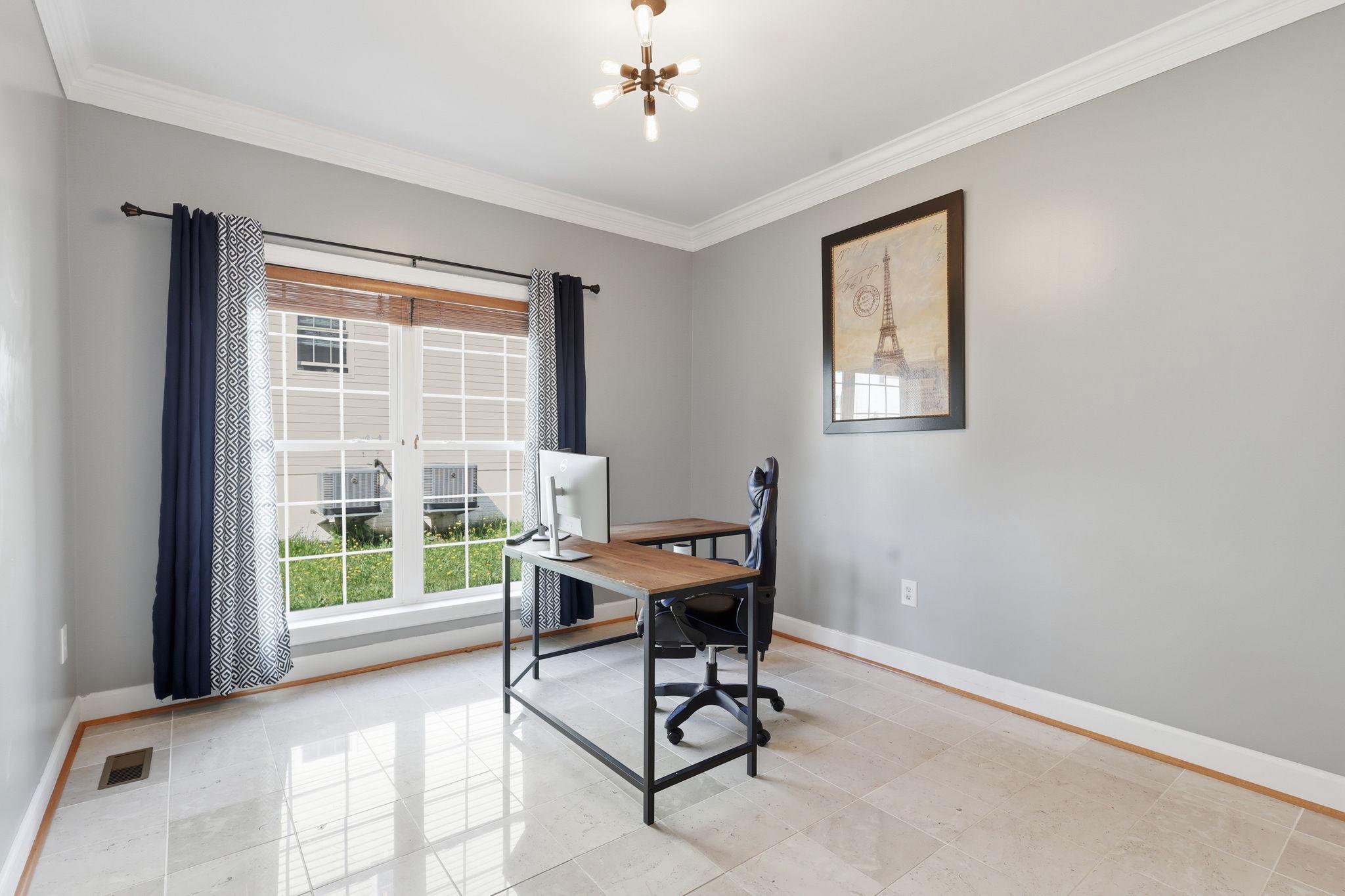  18805 Hundred Acre Lane, Triangle, VA, 22172 - 物件實景