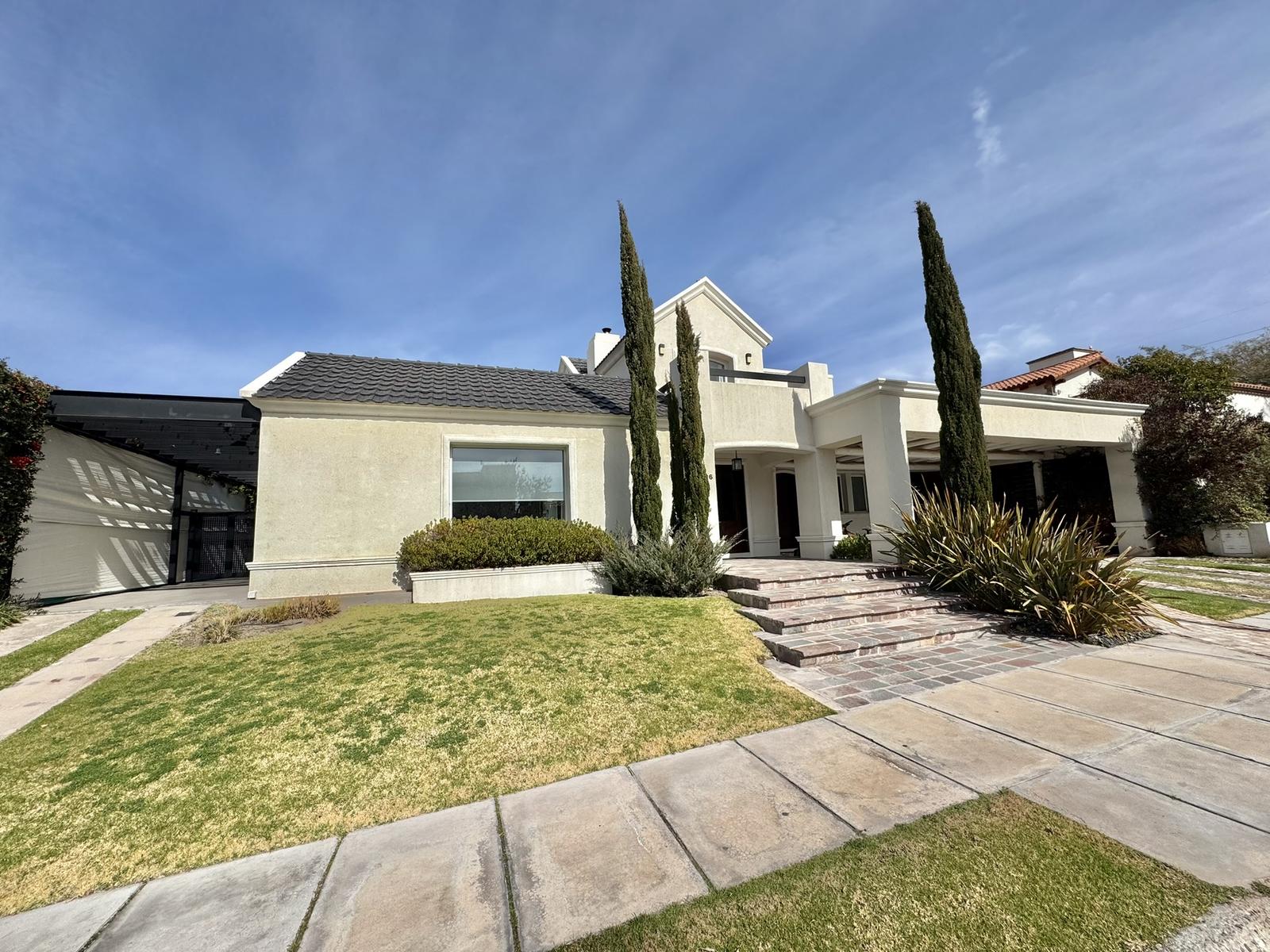 Godoy Cruz, AR-M, AR, 5 Bedrooms Bedrooms, ,4 BathroomsBathrooms,Residential,For Sale,1961859