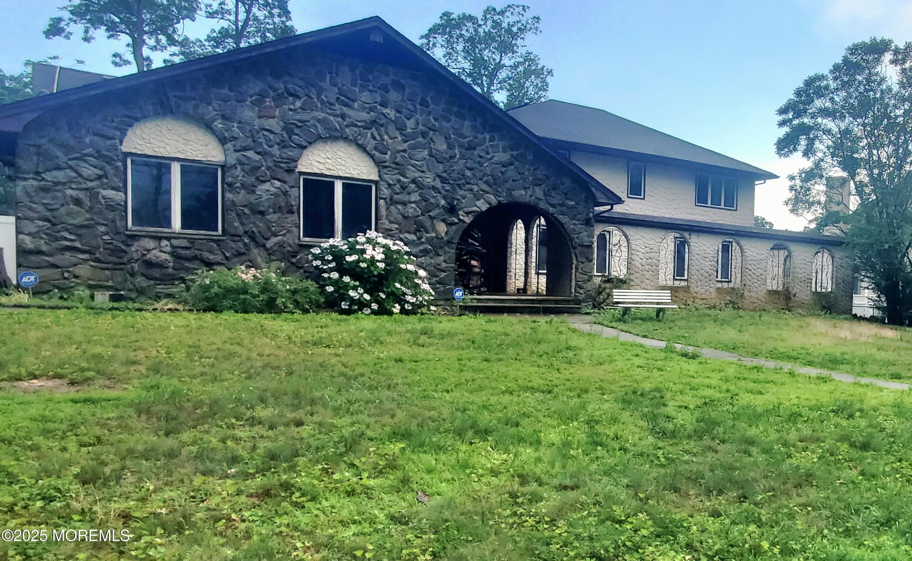 Toms River, New Jersey, 08753, United States, 5 Bedrooms Bedrooms, ,5 BathroomsBathrooms,Residential,For Sale,1930483