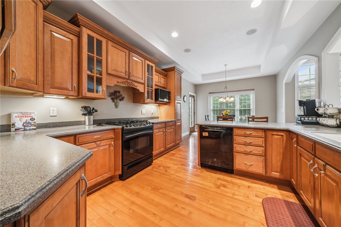 Penn Twp, Pennsylvania, 15644, United States, 4 Bedrooms Bedrooms, ,4 BathroomsBathrooms,Residential,For Sale,1975904