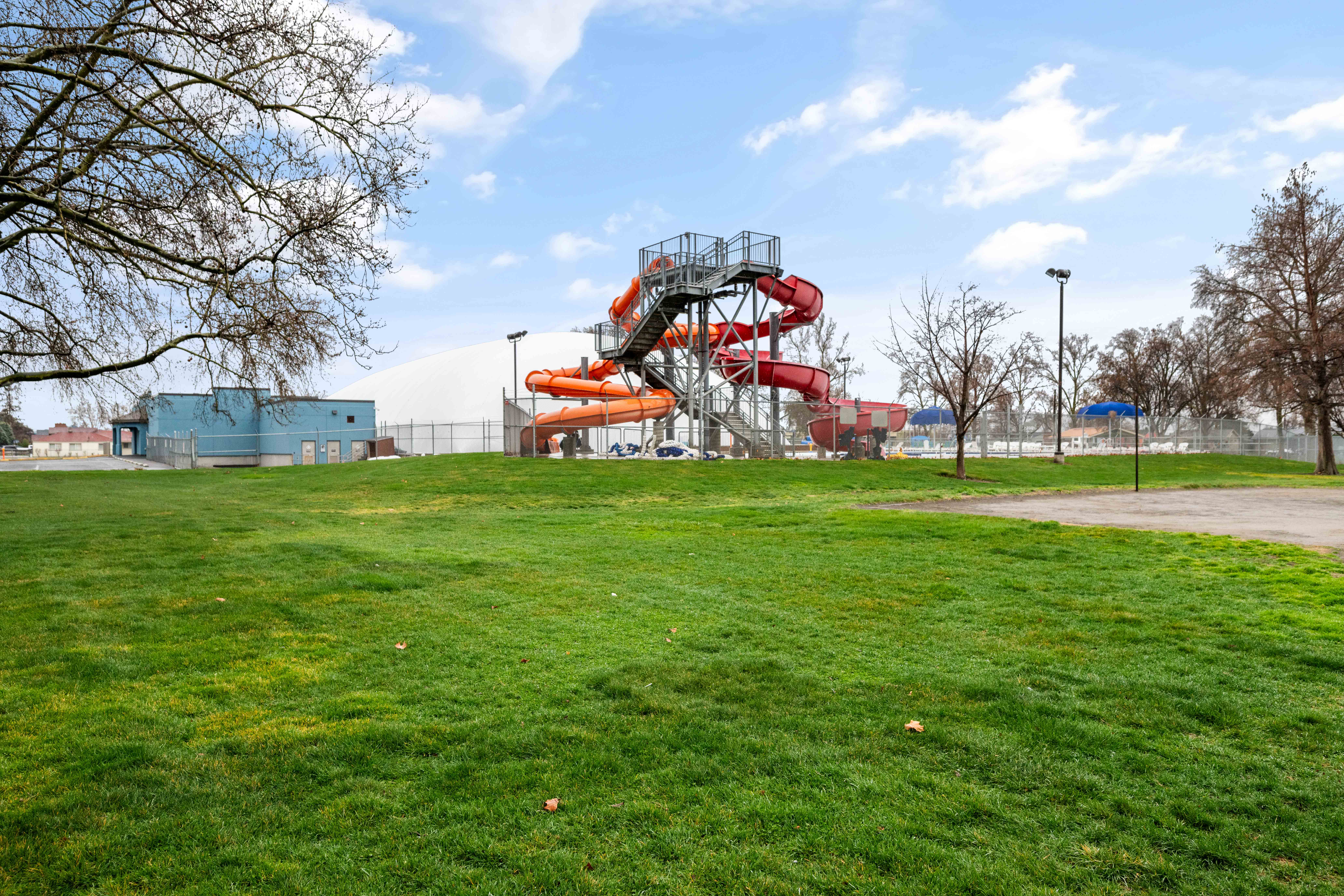  Across from Park - 物件實景