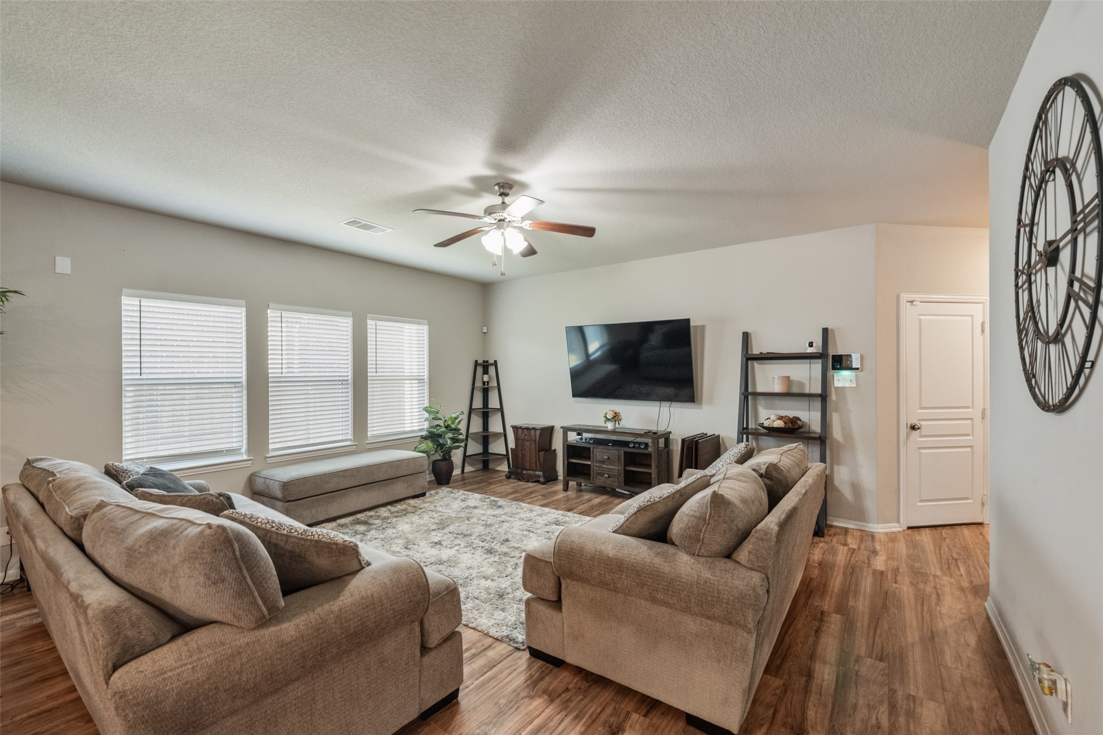  15439 Aberdeen Wood Drive - 物件實景