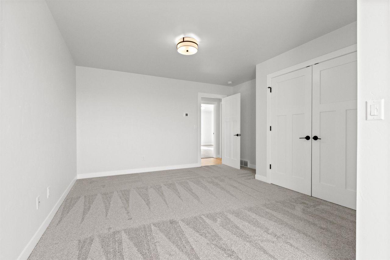 WRIGHTSTOWN, Wisconsin, 54180, United States, 4 Bedrooms Bedrooms, ,3 BathroomsBathrooms,Residential,For Sale,1721117
