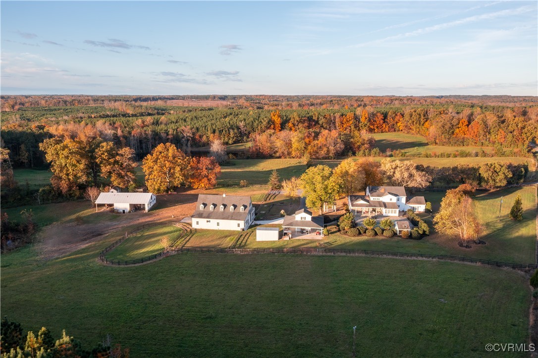 Crewe, Virginia, 23930, United States, 5 Bedrooms Bedrooms, ,4 BathroomsBathrooms,Residential,For Sale,1887087