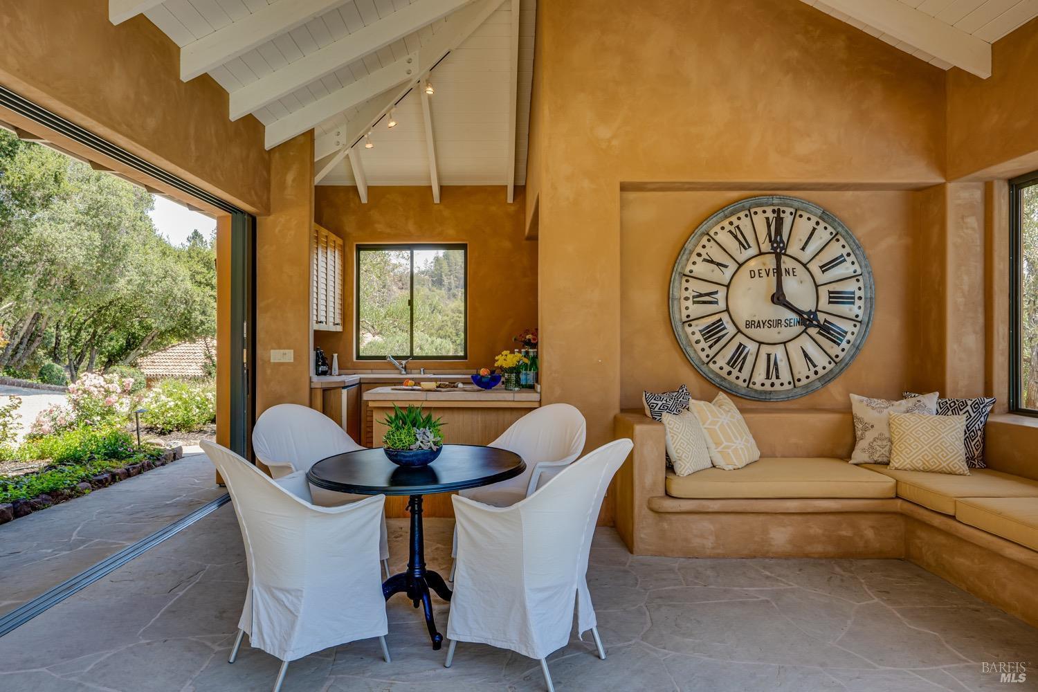 Calistoga, California, 94515, United States, 8 Bedrooms Bedrooms, ,10 BathroomsBathrooms,Residential,For Sale,1896819