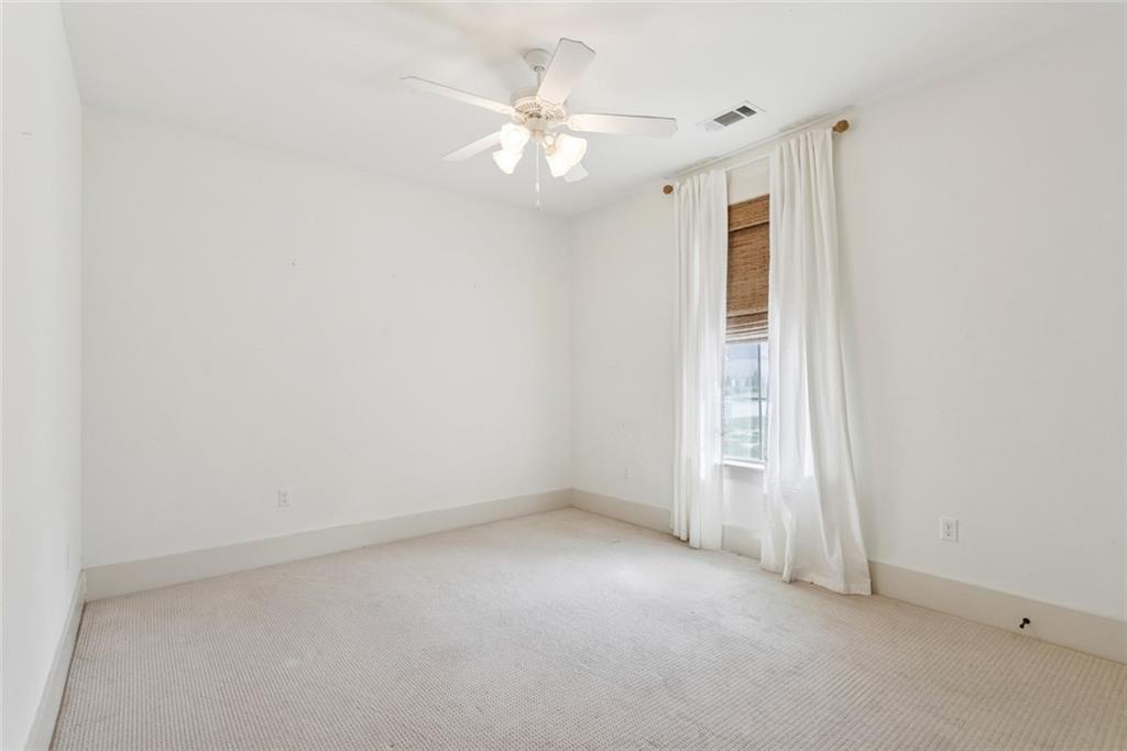 Covington, Louisiana, 70433, United States, 4 Bedrooms Bedrooms, ,3 BathroomsBathrooms,Residential,For Sale,1885201