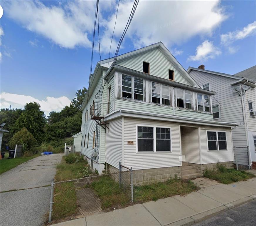 West Warwick, Rhode Island, 02893, United States, 9 Bedrooms Bedrooms, ,3 BathroomsBathrooms,Residential,For Sale,1942898
