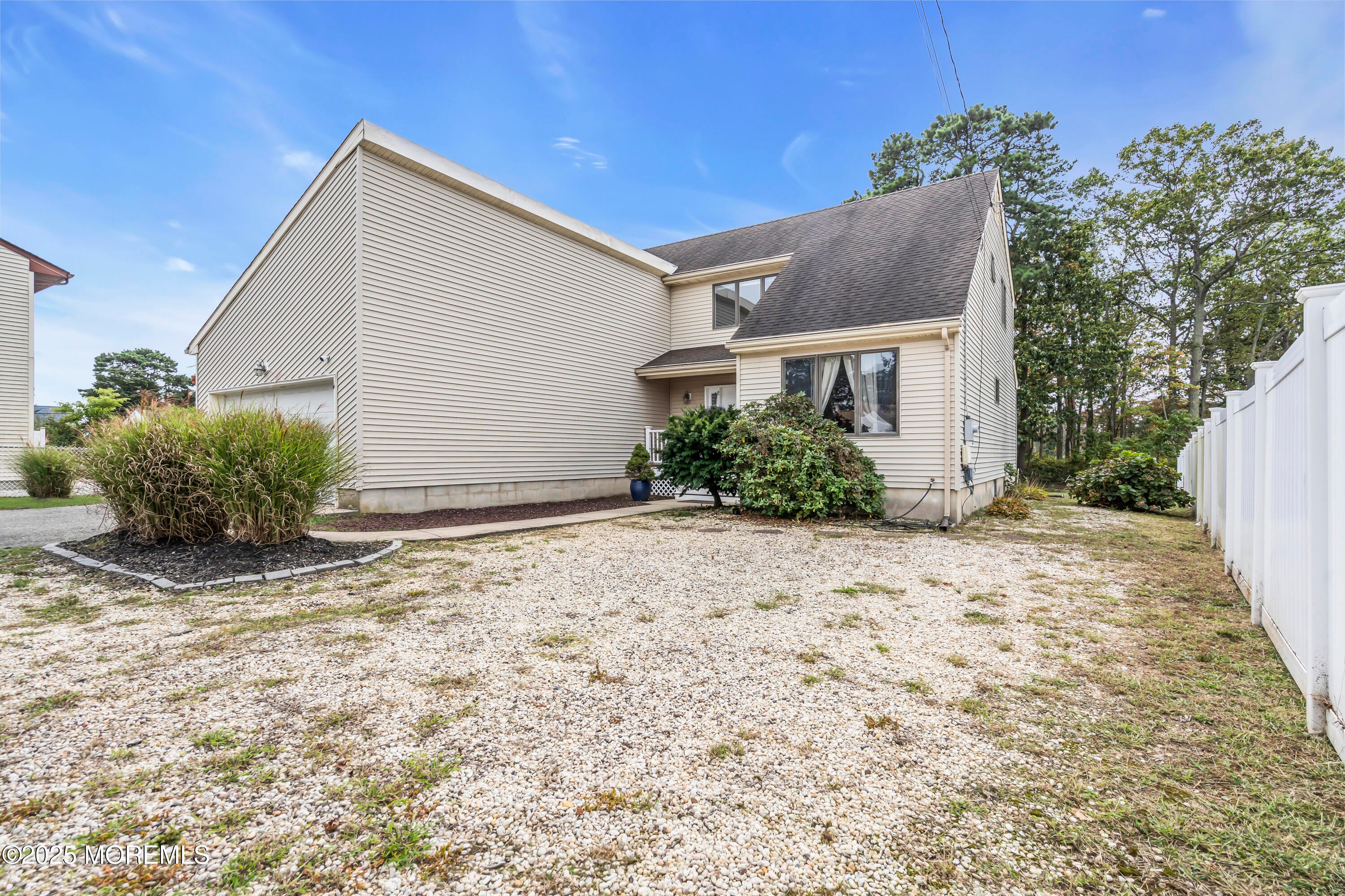 Toms River, New Jersey, 08753, United States, 4 Bedrooms Bedrooms, ,2 BathroomsBathrooms,Residential,For Sale,1992588