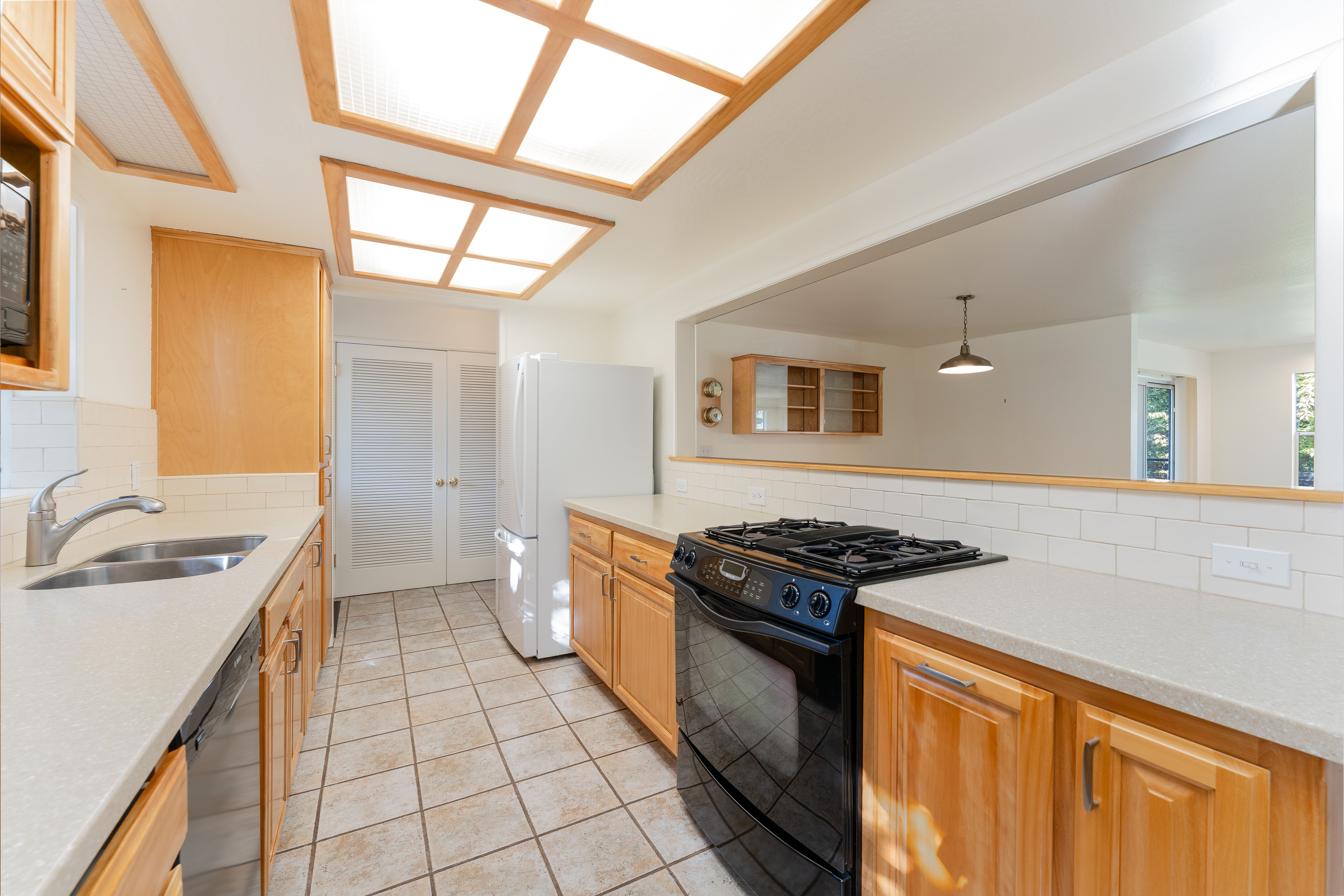 Ukiah, California, 95482, United States, 3 Bedrooms Bedrooms, ,2 BathroomsBathrooms,Residential,For Sale,1997142