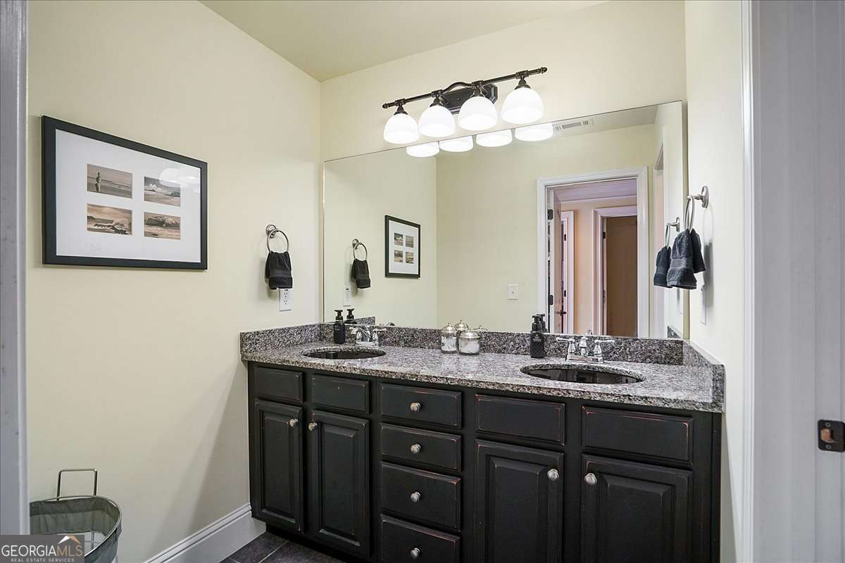 Winder, Georgia, 30680, United States, 5 Bedrooms Bedrooms, ,4 BathroomsBathrooms,Residential,For Sale,1837840