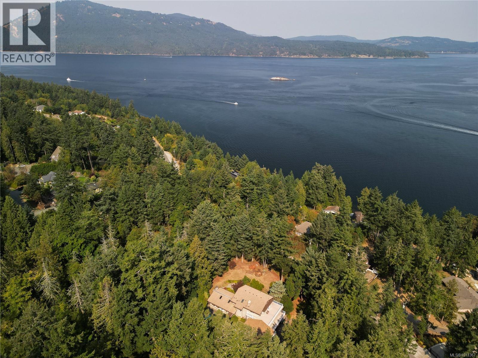 NORTH SAANICH, British Columbia, V8L 5L5, CA, 5 Bedrooms Bedrooms, ,4 BathroomsBathrooms,Residential,For Sale,1946996