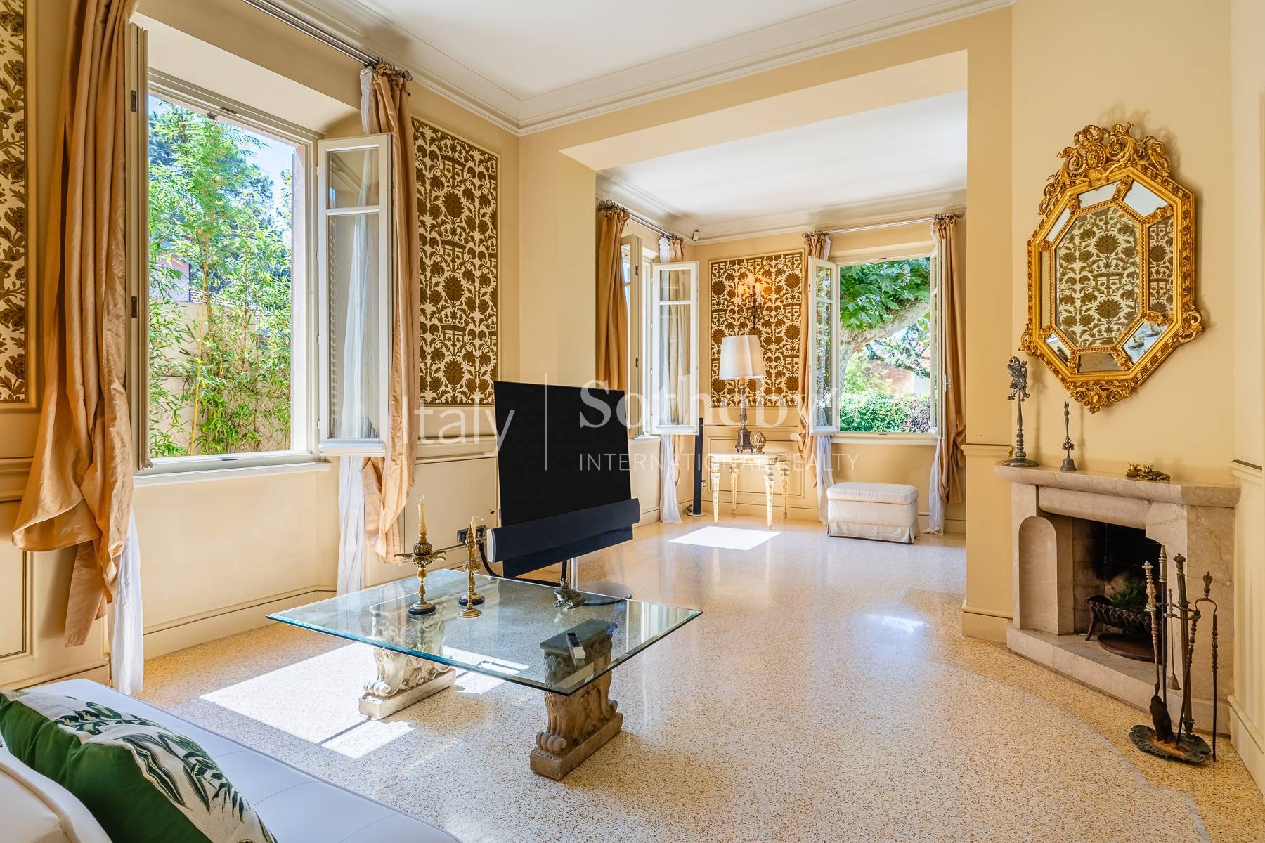  Elegant villa with dépendance in Forte dei Marmi - 物件實景