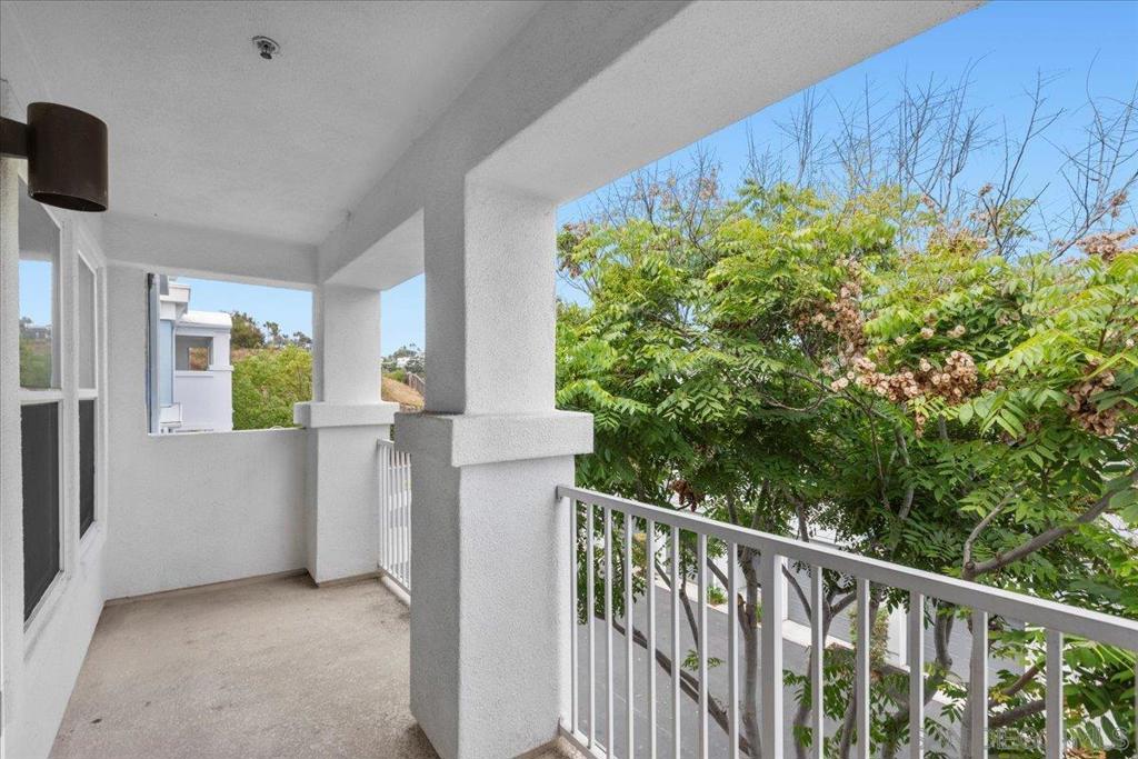 San Diego, California, 92110, United States, 3 Bedrooms Bedrooms, ,2 BathroomsBathrooms,Residential,For Sale,1914141