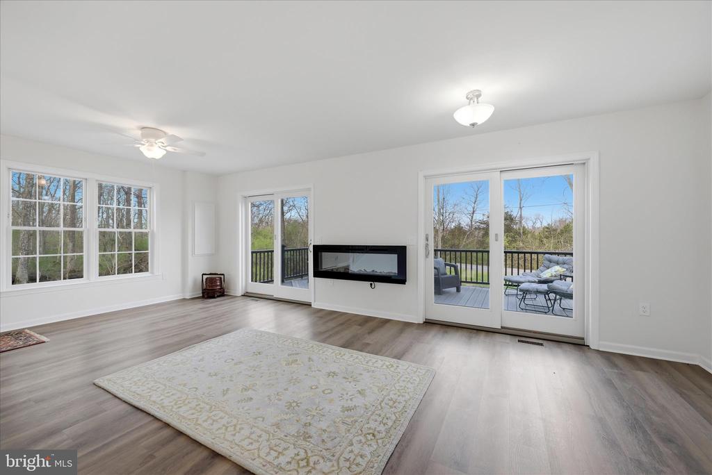 Boyce, Virginia, 22620, United States, 3 Bedrooms Bedrooms, ,3 BathroomsBathrooms,Residential,For Sale,2032757